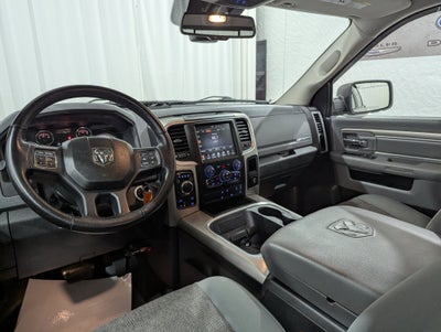 2017 RAM 1500 Big Horn Crew Cab 4x4 5'7' Box