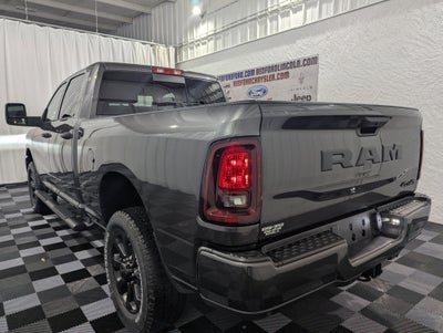 2026 RAM Ram 2500 RAM 2500 BLACK EXPRESS CREW CAB 4X4 6'4' BOX