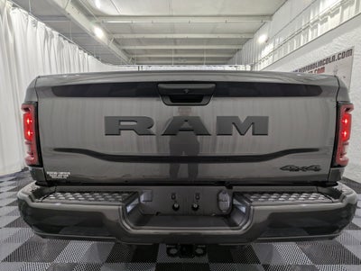 2026 RAM Ram 2500 RAM 2500 BLACK EXPRESS CREW CAB 4X4 6'4' BOX