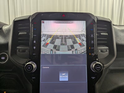 2026 RAM Ram 2500 RAM 2500 BLACK EXPRESS CREW CAB 4X4 6'4' BOX