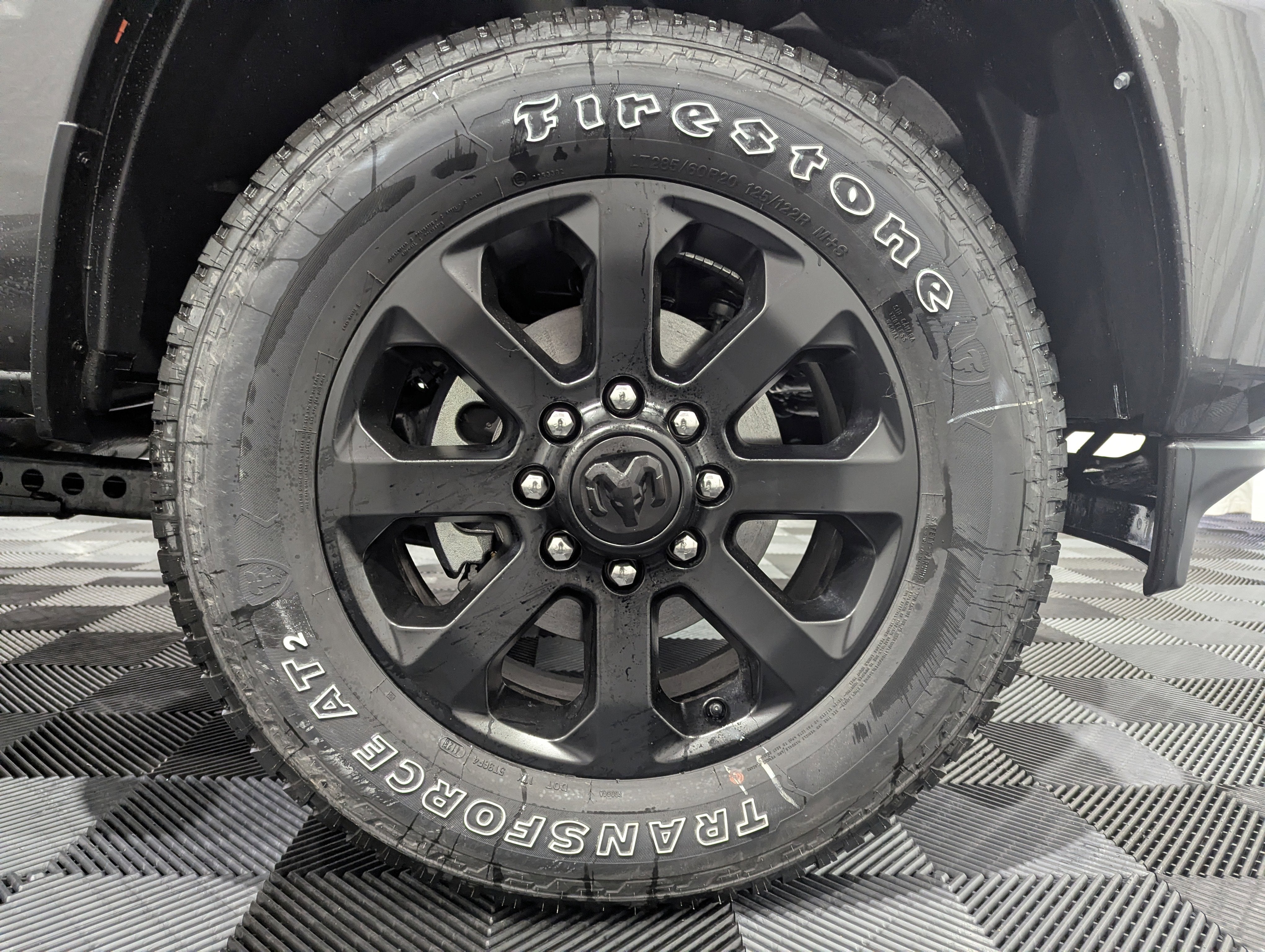 2026 RAM Ram 2500 RAM 2500 BLACK EXPRESS CREW CAB 4X4 6'4' BOX