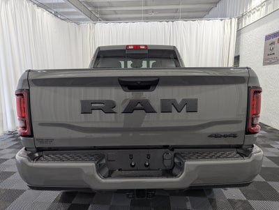 2026 RAM 2500 RAM 2500 BLACK EXPRESS CREW CAB 4X4 6'4' BOX