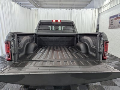 2026 RAM 2500 RAM 2500 BLACK EXPRESS CREW CAB 4X4 6'4' BOX