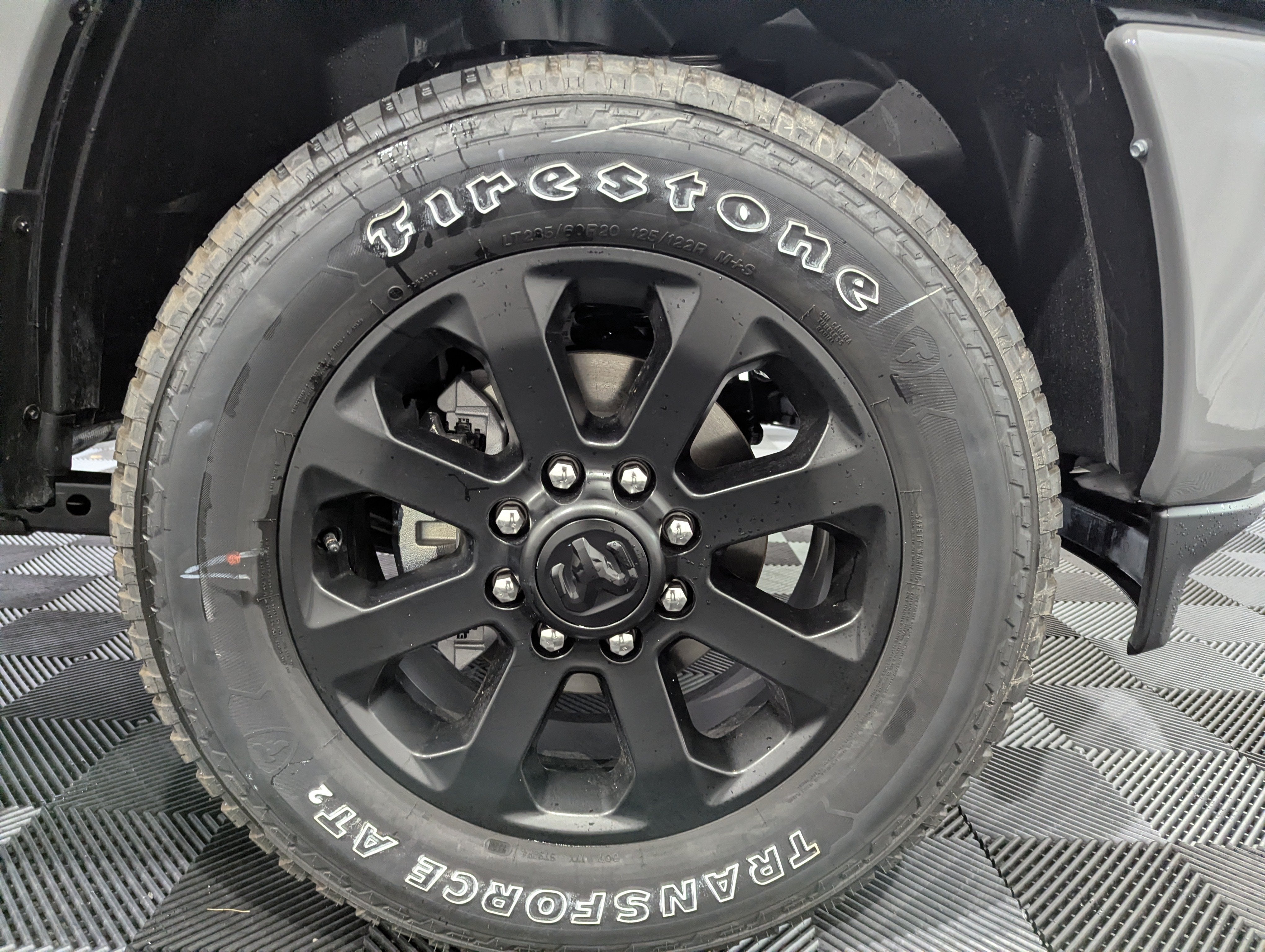 2026 RAM 2500 RAM 2500 BLACK EXPRESS CREW CAB 4X4 6'4' BOX