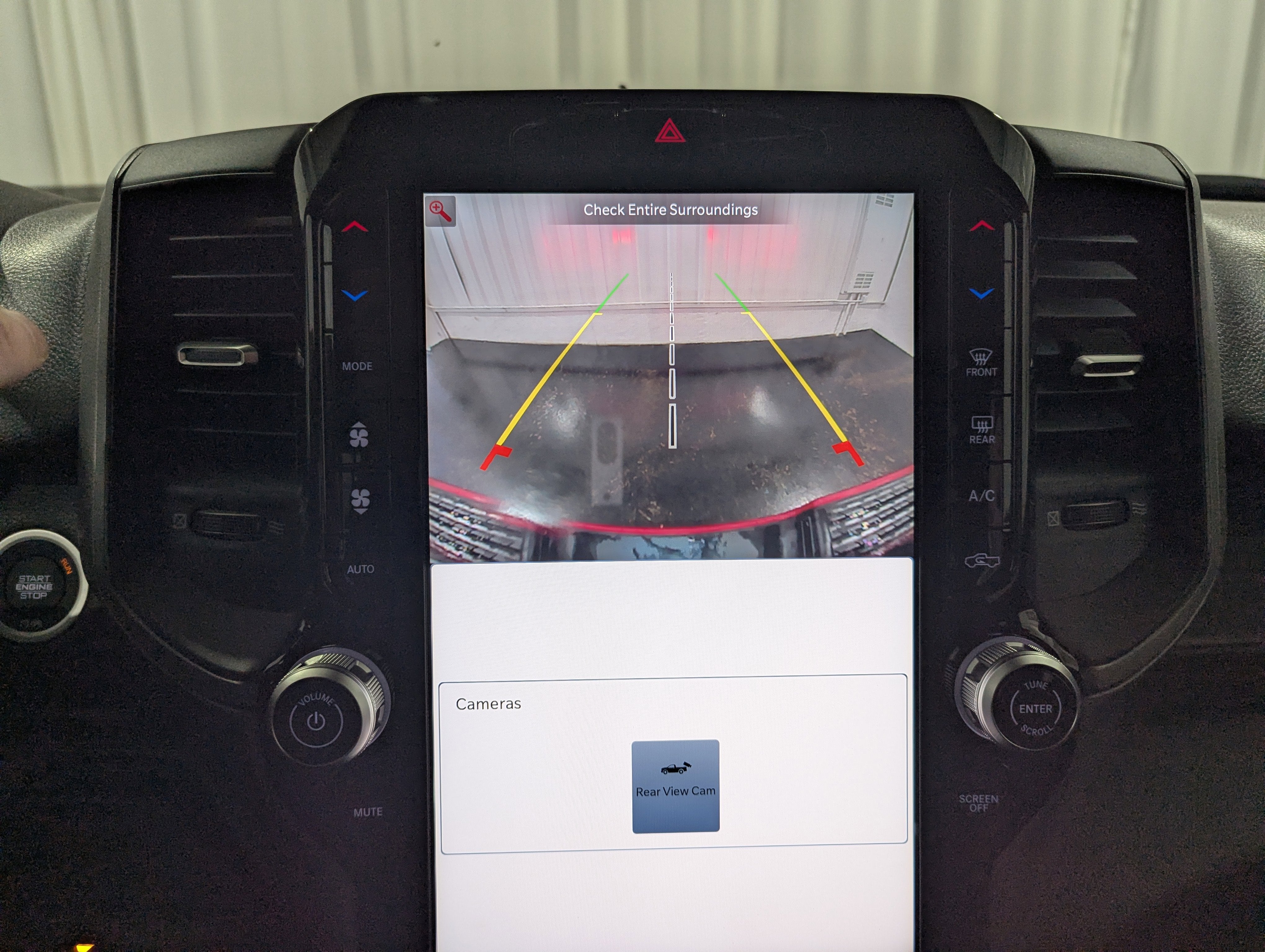 2026 RAM Ram 2500 RAM 2500 BLACK EXPRESS CREW CAB 4X4 6'4' BOX