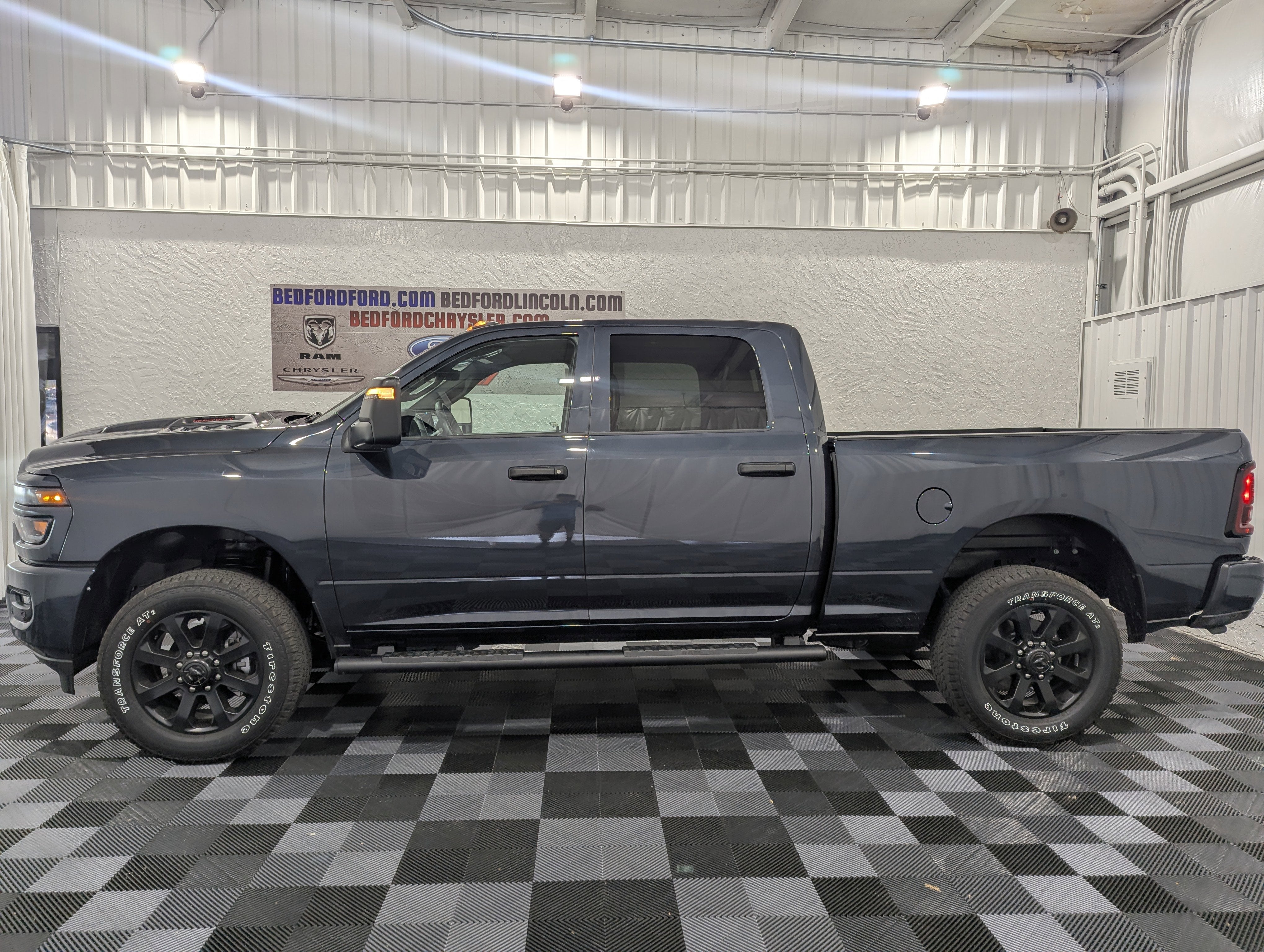 2026 RAM 2500 Tradesman/Black Express 4X4 Crew Cab SWB's photo
