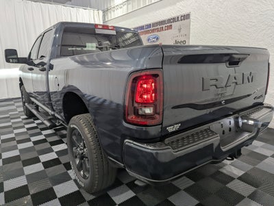 2026 RAM Ram 2500 RAM 2500 BLACK EXPRESS CREW CAB 4X4 6'4' BOX