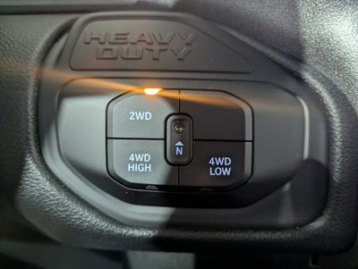2026 RAM Ram 2500 RAM 2500 BLACK EXPRESS CREW CAB 4X4 6'4' BOX