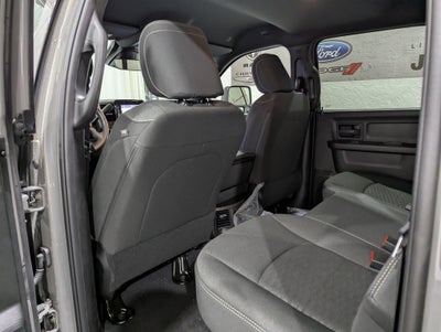 2026 RAM Ram 2500 RAM 2500 BLACK EXPRESS CREW CAB 4X4 6'4' BOX