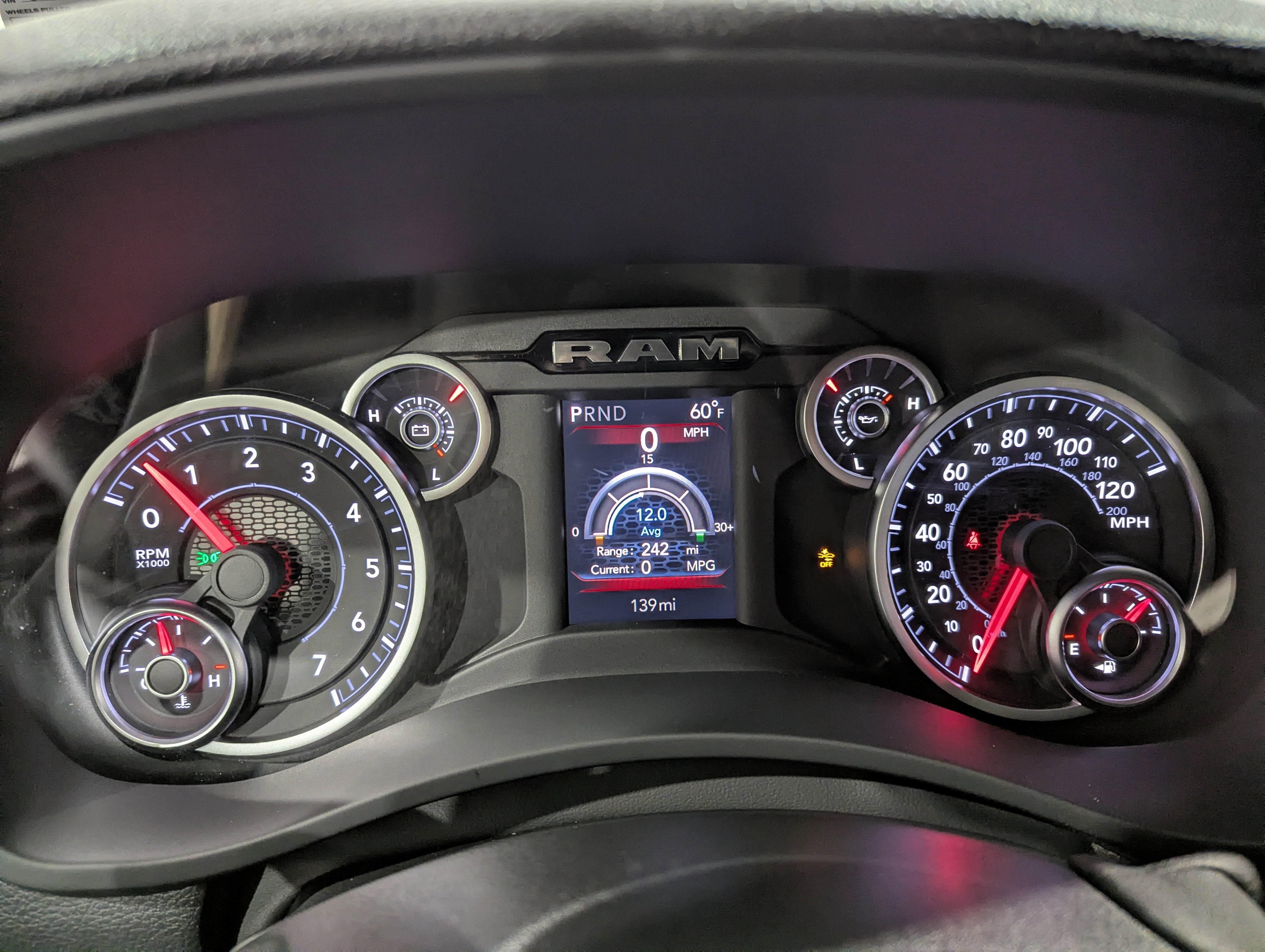 2026 RAM Ram 2500 RAM 2500 BLACK EXPRESS CREW CAB 4X4 6'4' BOX