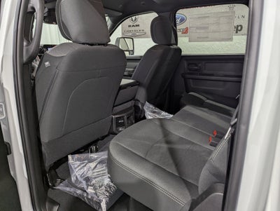 2026 RAM Ram 2500 RAM 2500 BLACK EXPRESS CREW CAB 4X4 6'4' BOX
