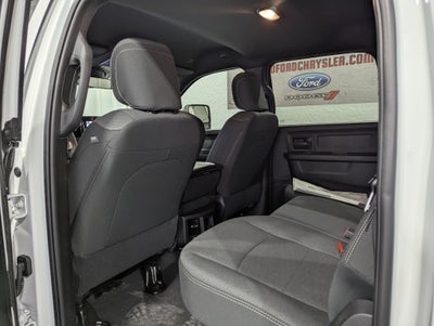 2026 RAM Ram 2500 RAM 2500 BLACK EXPRESS CREW CAB 4X4 6'4' BOX