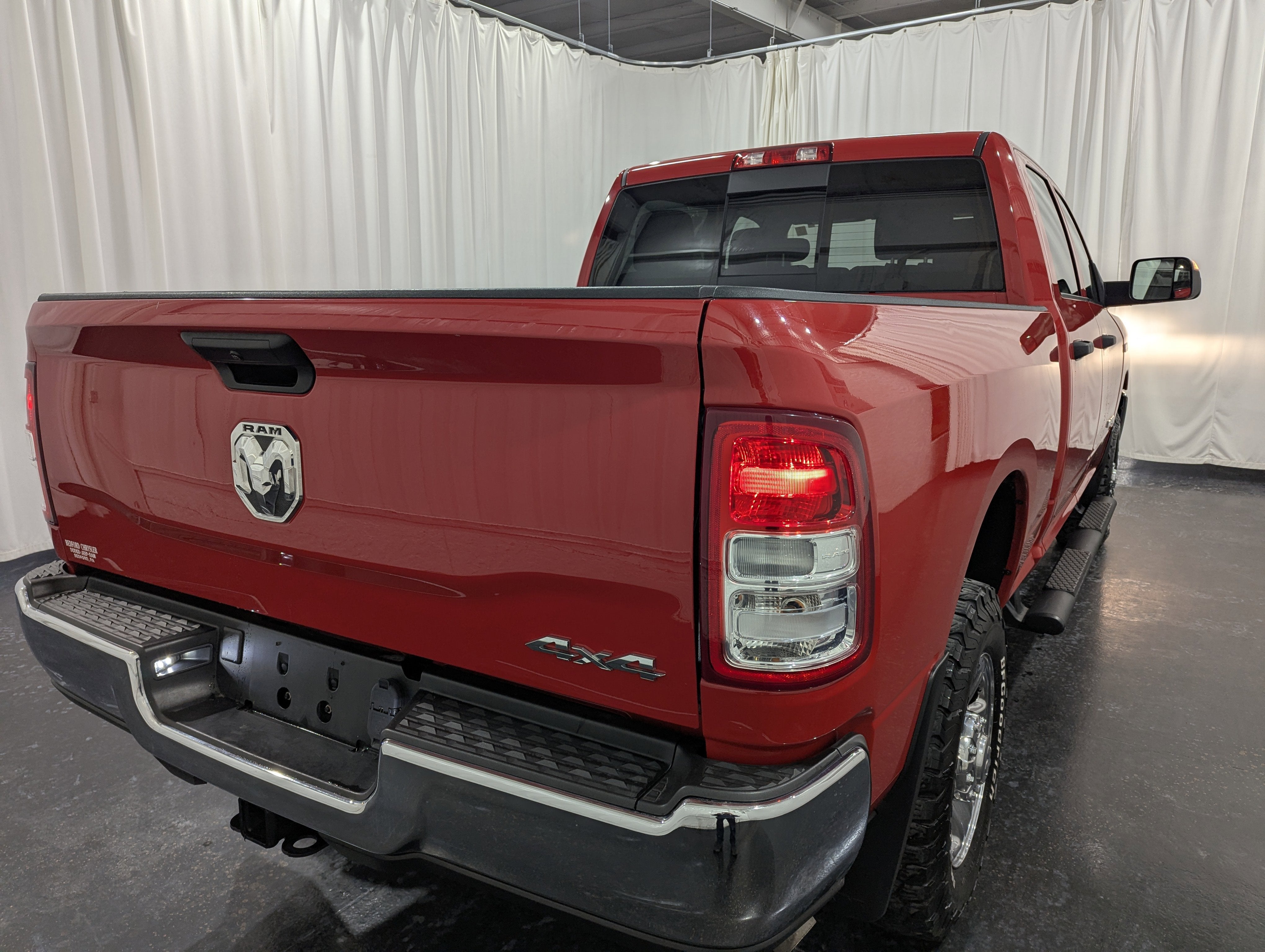 2021 RAM 2500 Tradesman Crew Cab 4x4 6'4' Box