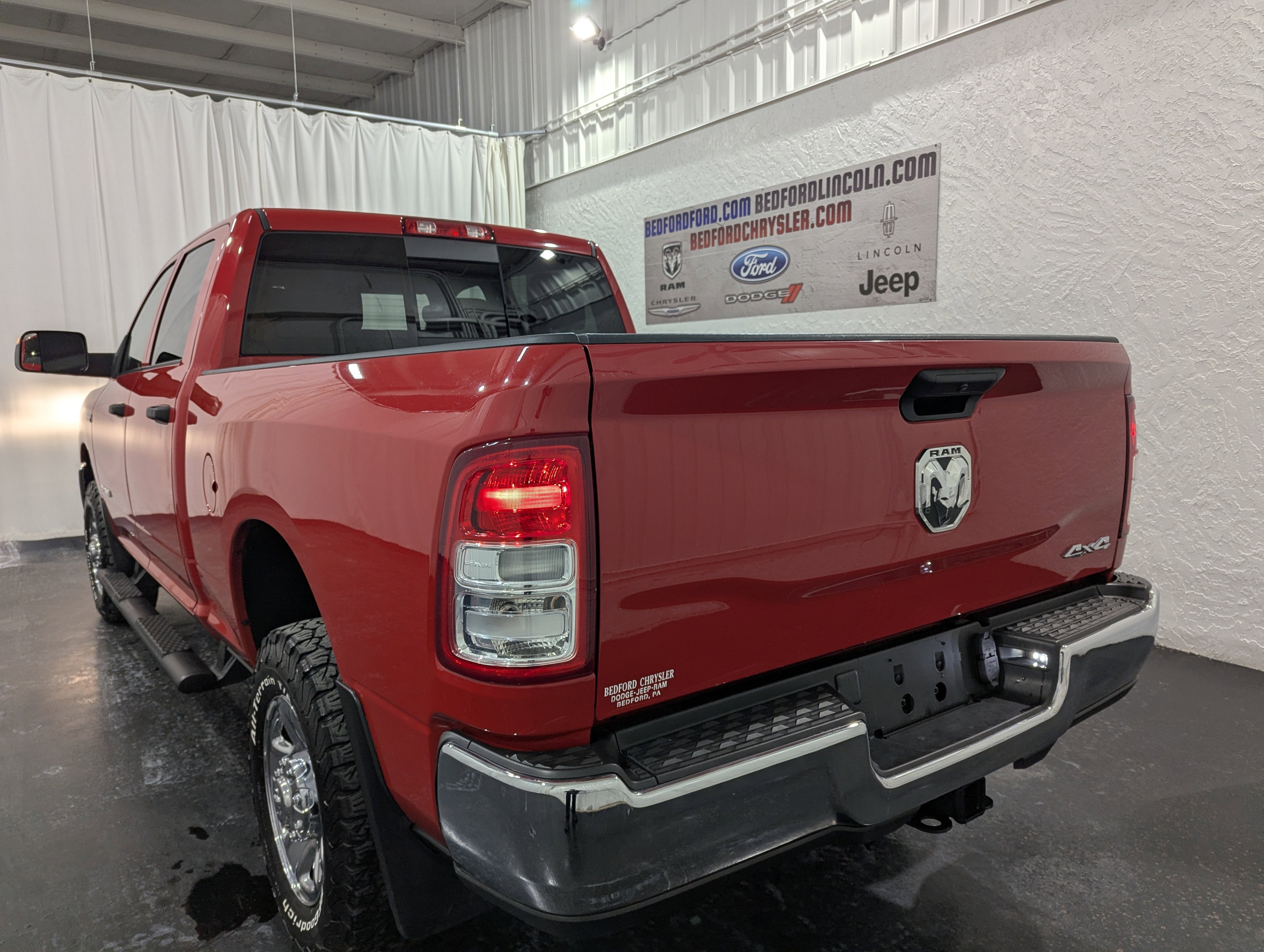 2021 RAM 2500 Tradesman Crew Cab 4x4 6'4' Box