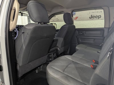 2020 RAM 2500 Tradesman Crew Cab 4x4 6'4' Box