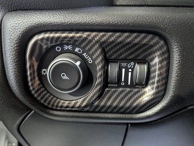 2020 RAM 2500 Tradesman Crew Cab 4x4 6'4' Box