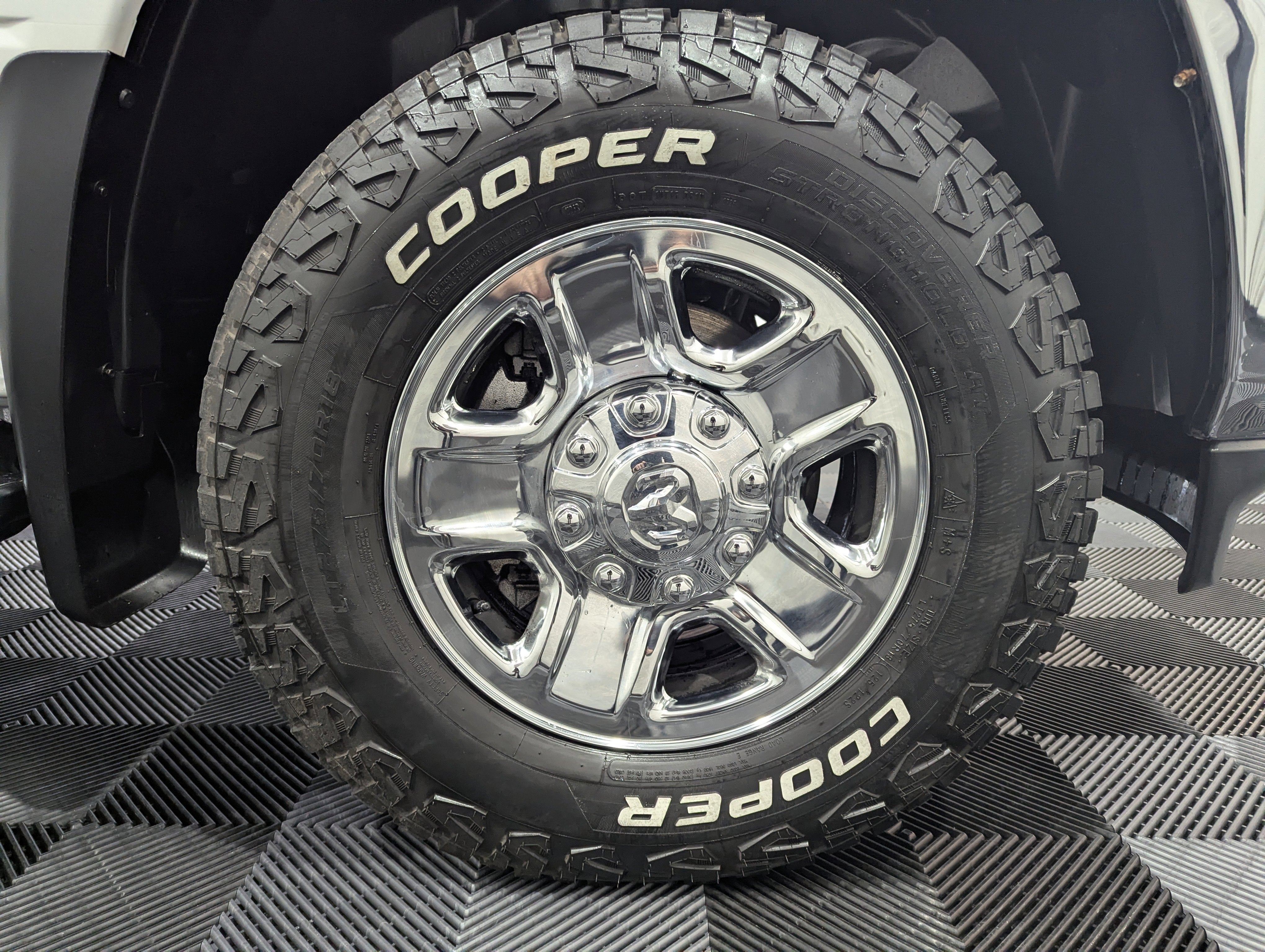 2020 RAM 2500 Tradesman Crew Cab 4x4 6'4' Box