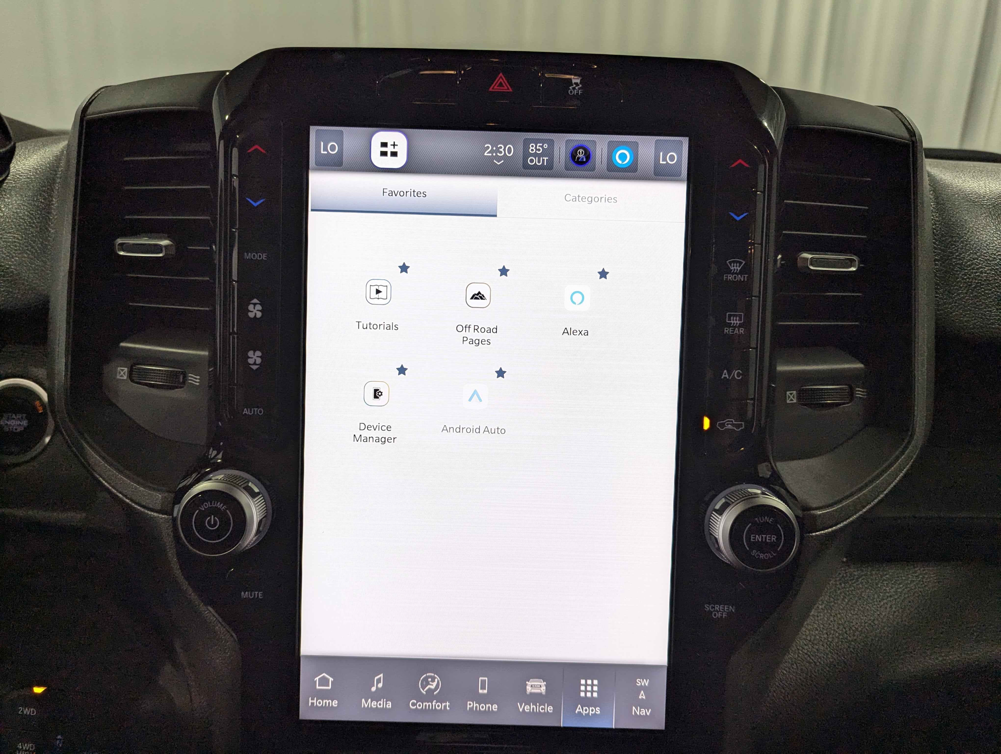 2025 RAM Ram 2500 RAM 2500 TRADESMAN CREW CAB 4X4 6'4' BOX