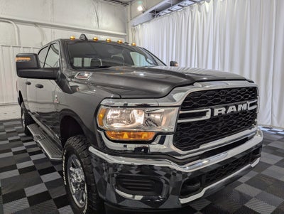 2024 RAM 2500 Tradesman Crew Cab 4x4 6'4' Box