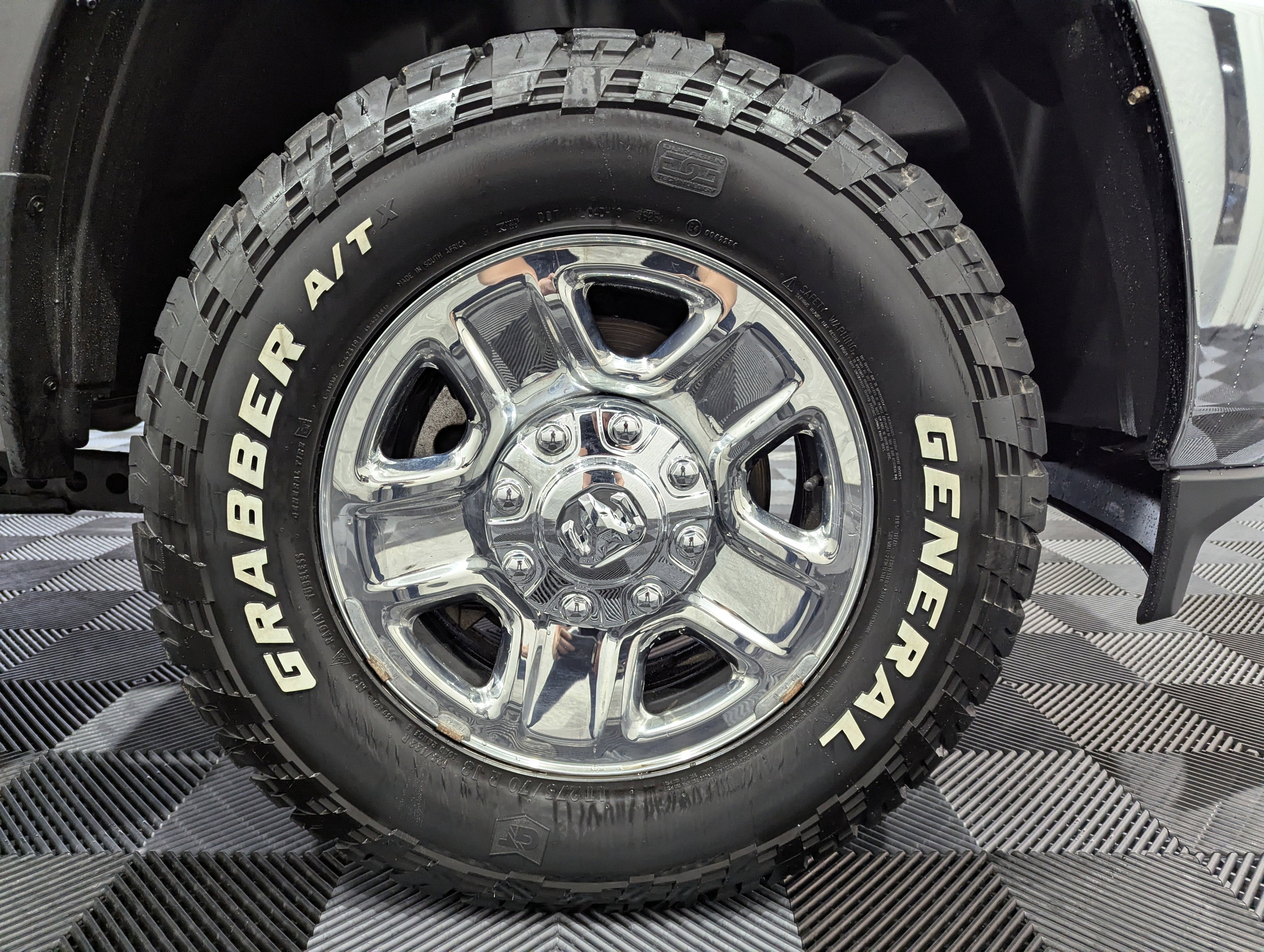 2024 RAM 2500 Tradesman Crew Cab 4x4 6'4' Box