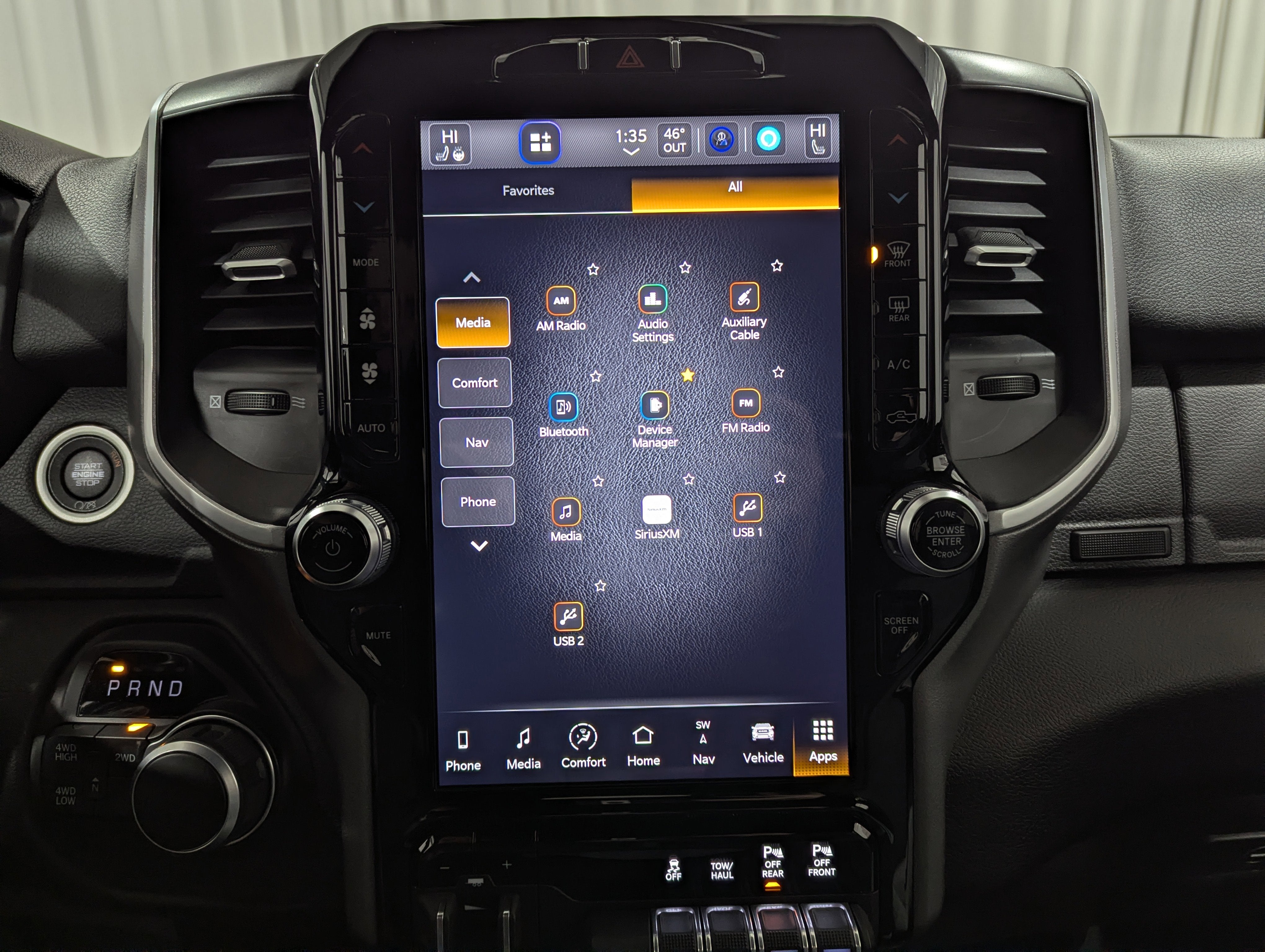 2024 RAM 2500 Big Horn Crew Cab 4x4 6'4' Box