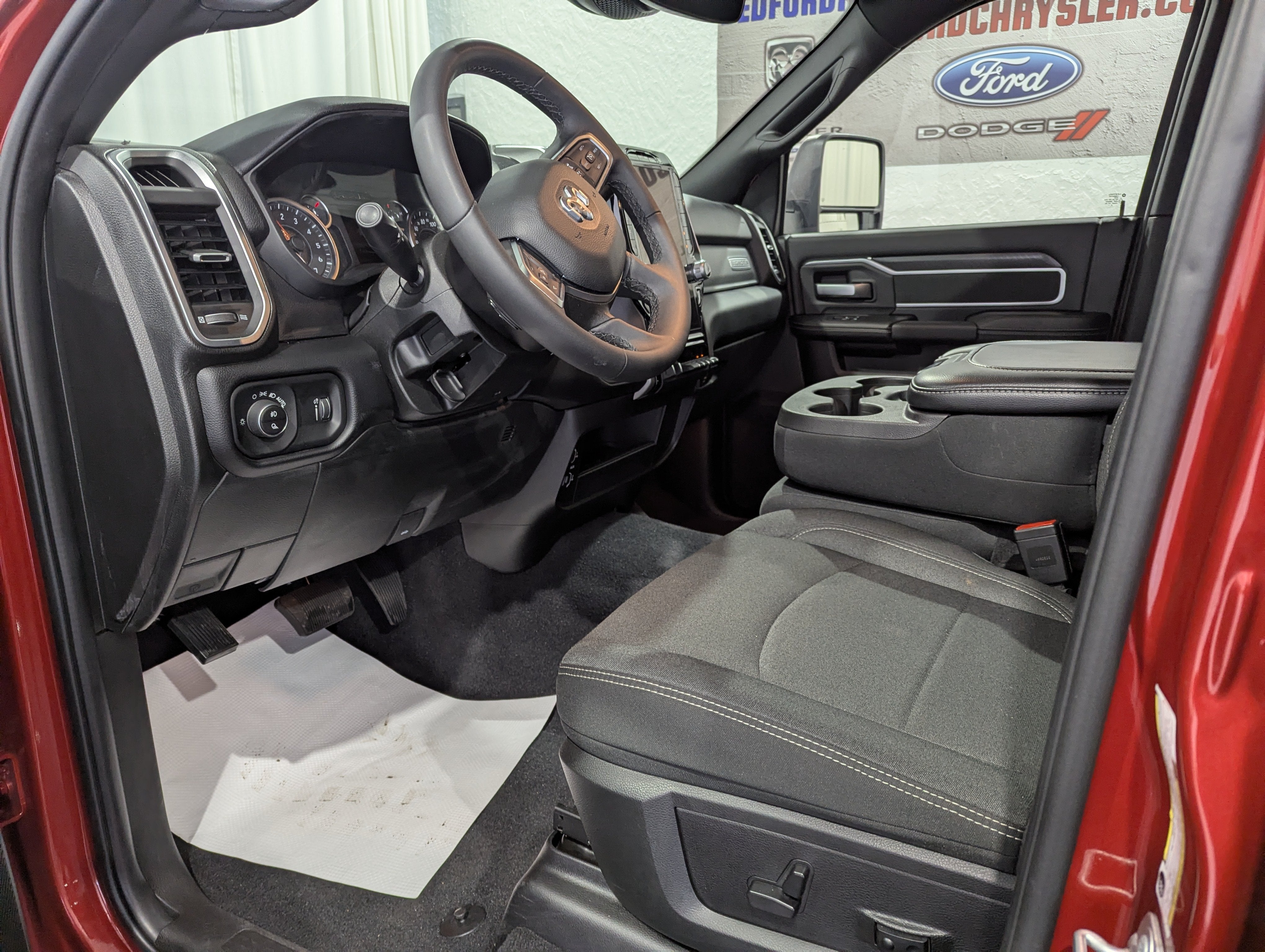 2026 RAM 2500 Big Horn Crew Cab 4x4 6'4' Box