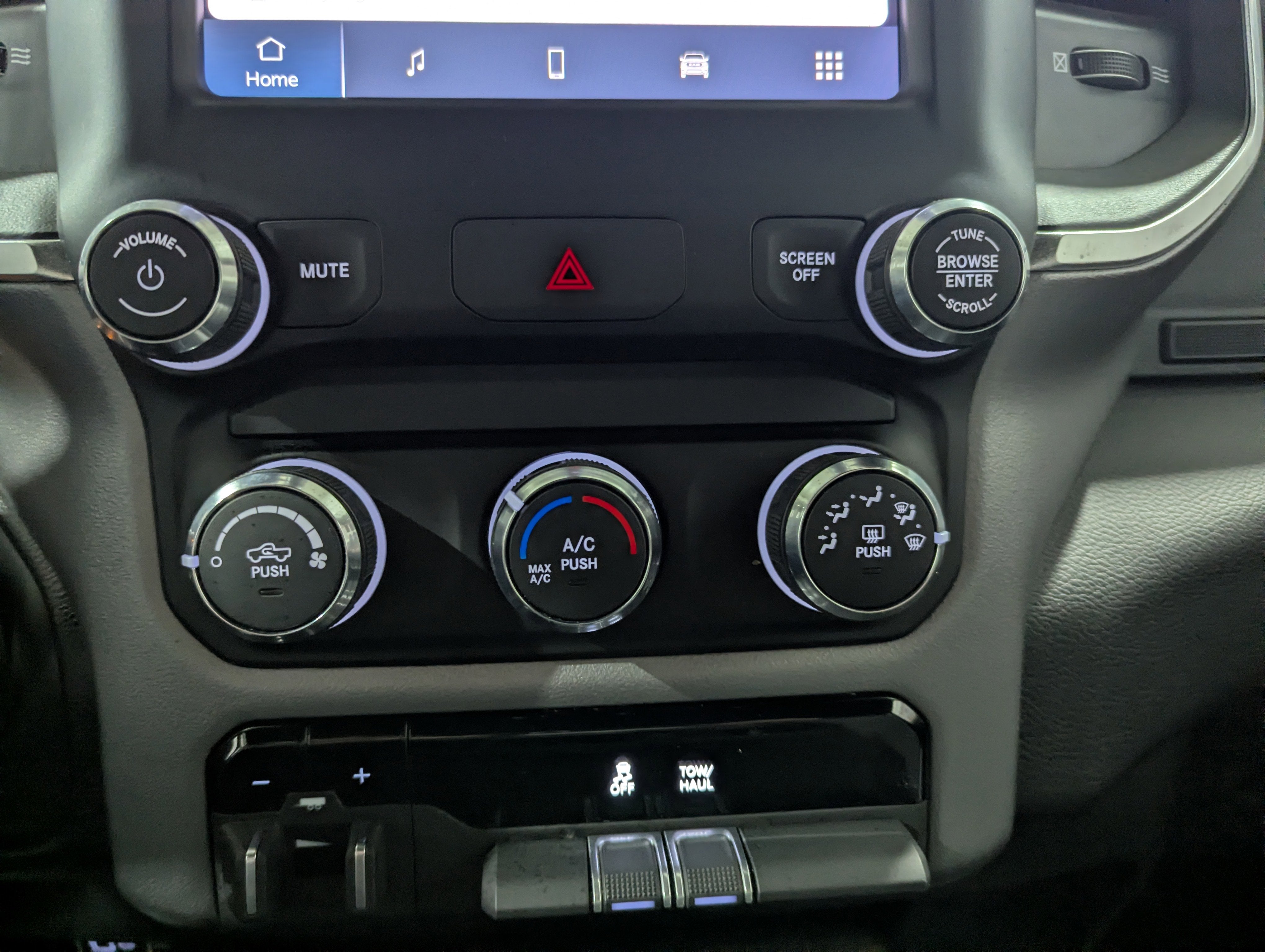 2024 RAM 2500 Big Horn Crew Cab 4x4 6'4' Box