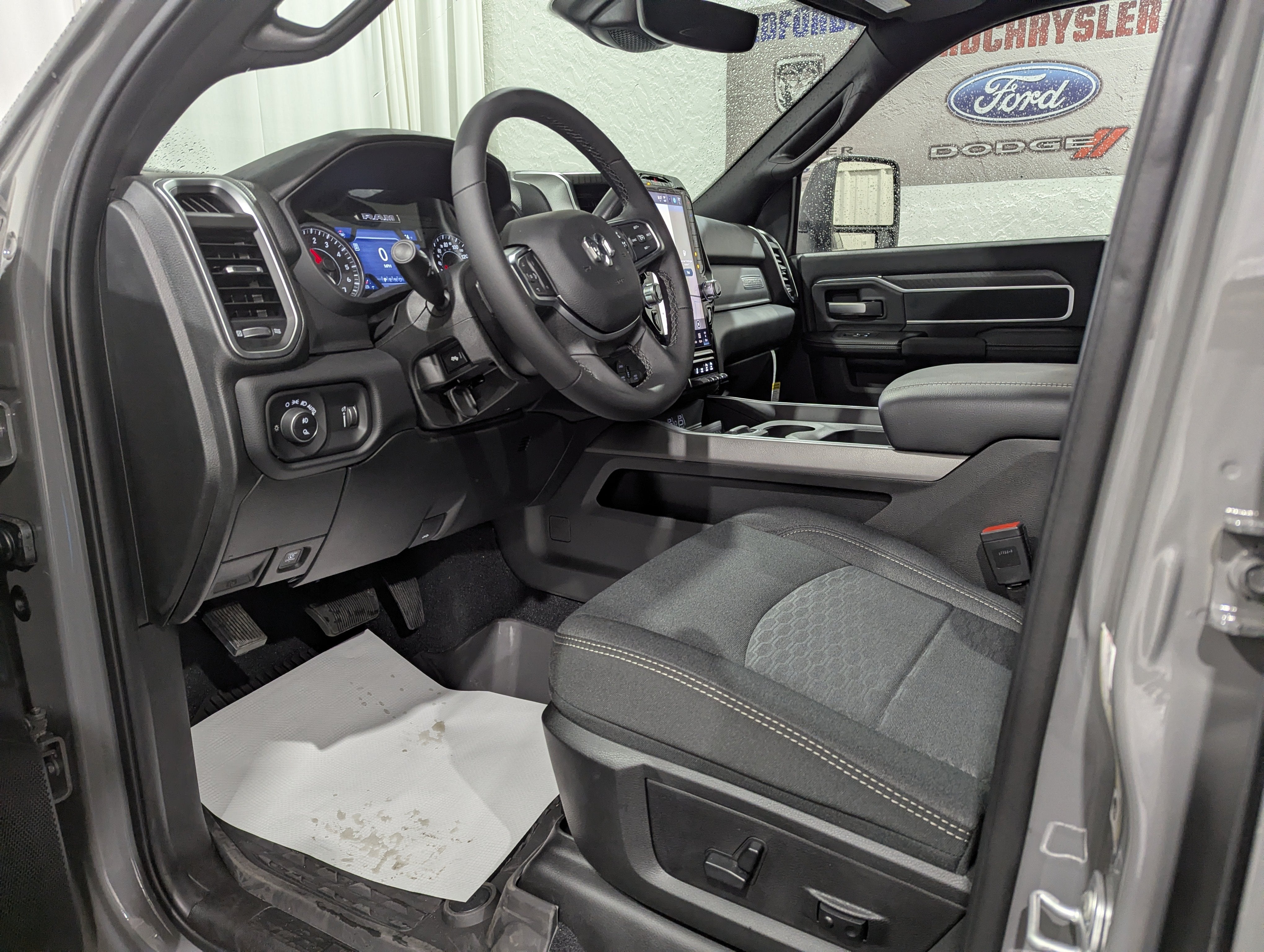 2026 RAM 2500 RAM 2500 BIG HORN CREW CAB 4X4 6'4' BOX