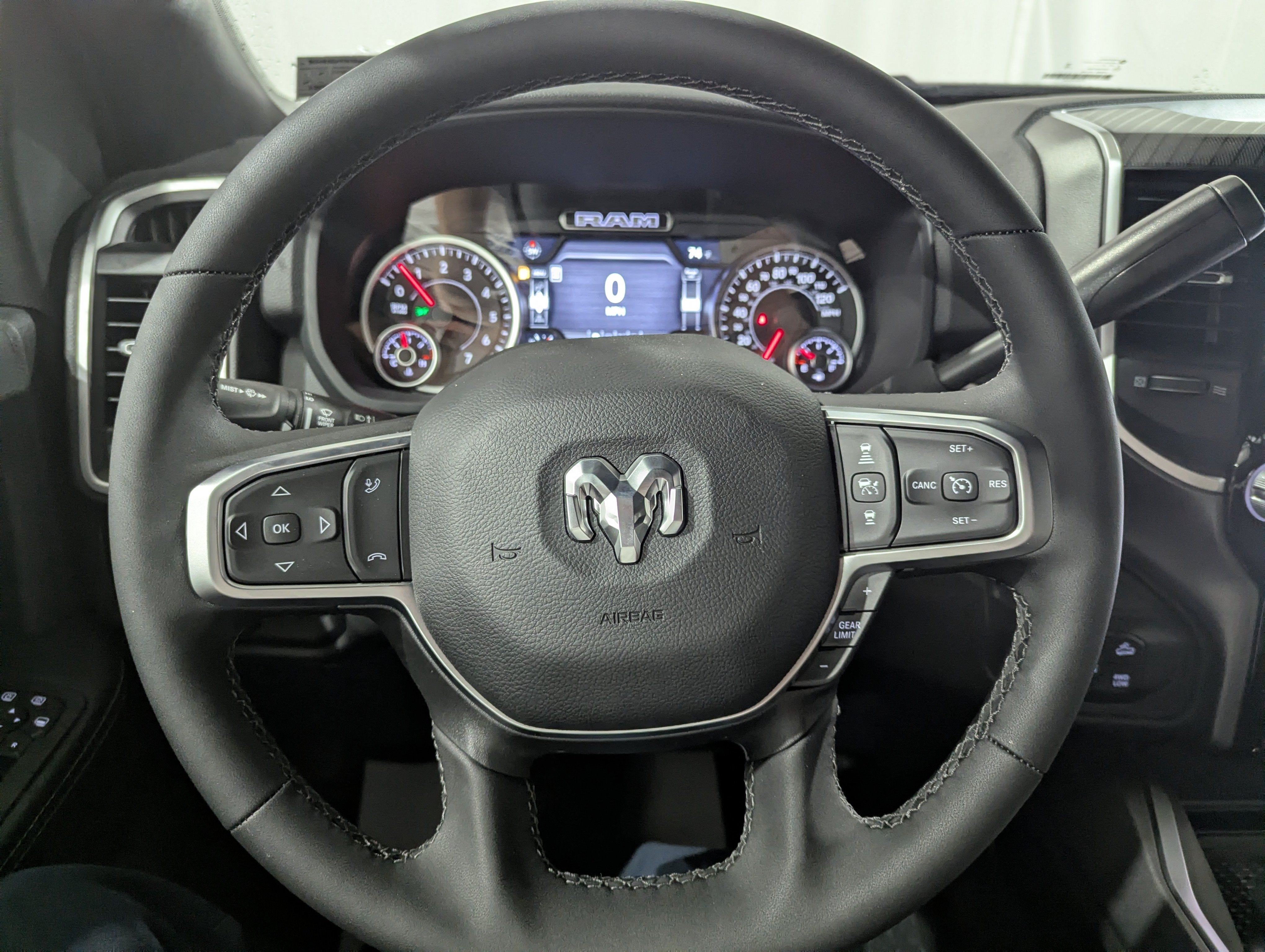 2026 RAM 2500 RAM 2500 BIG HORN CREW CAB 4X4 6'4' BOX