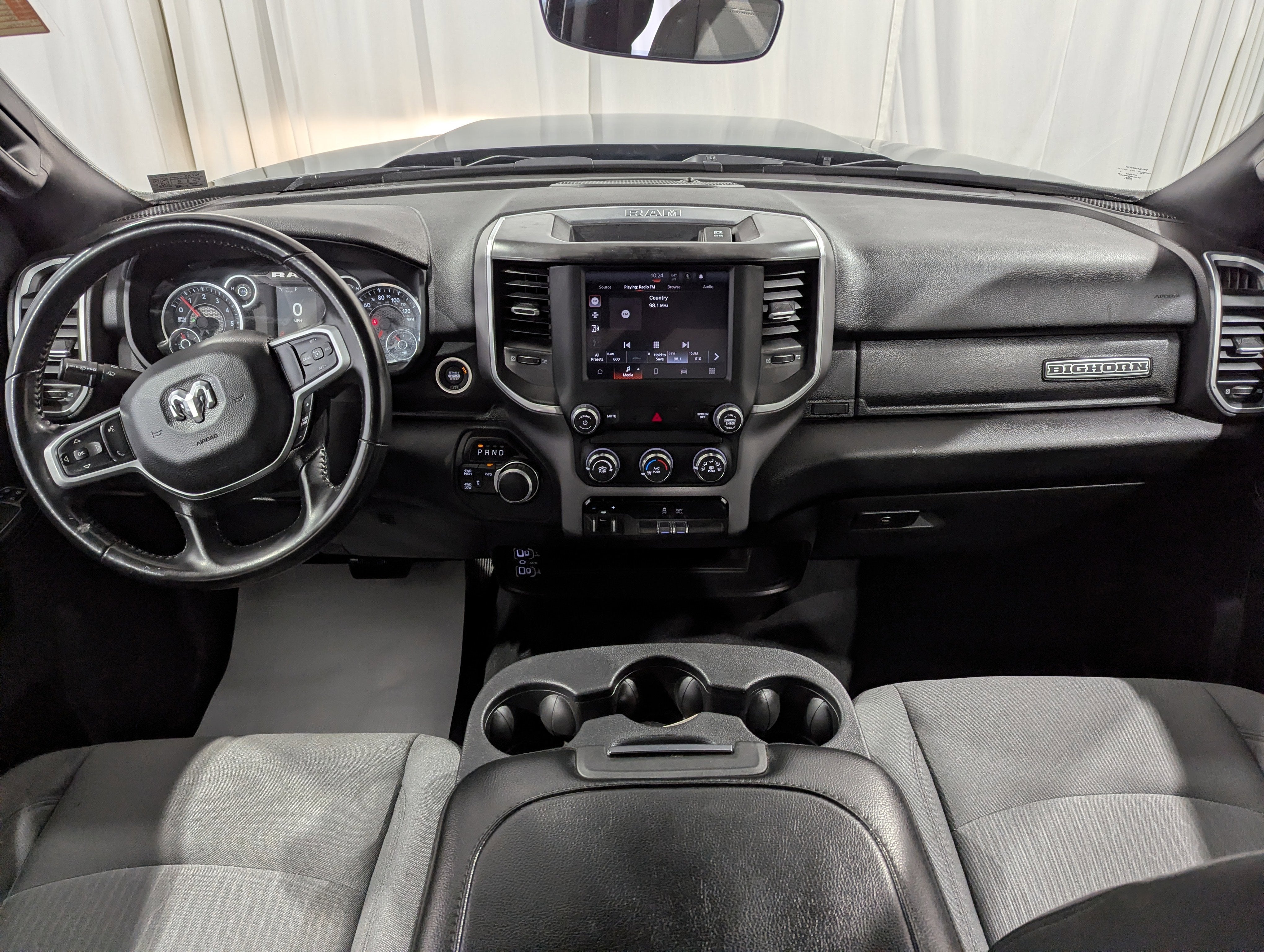 2024 RAM 2500 Big Horn Crew Cab 4x4 6'4' Box