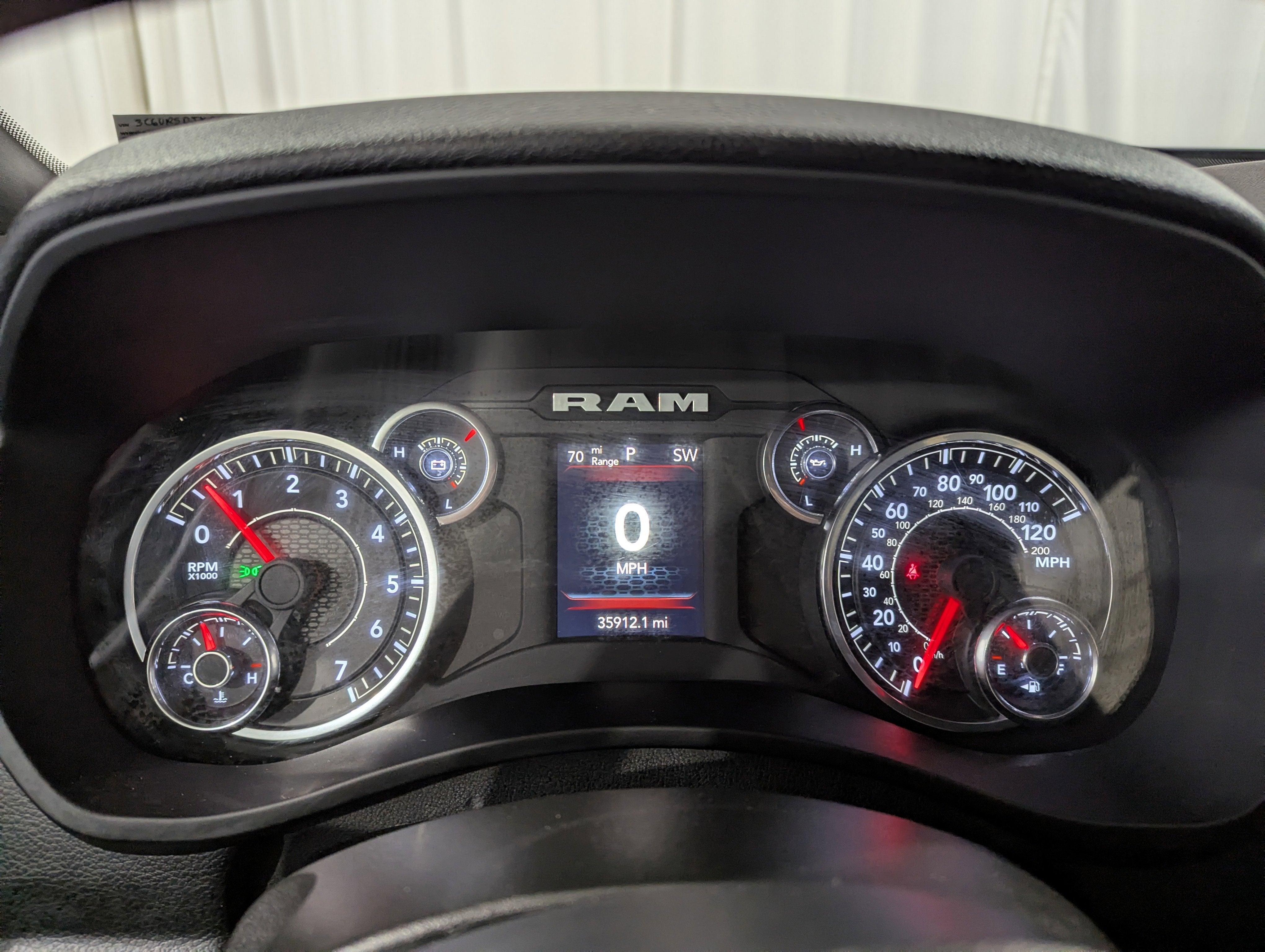 2024 RAM 2500 Big Horn Crew Cab 4x4 6'4' Box