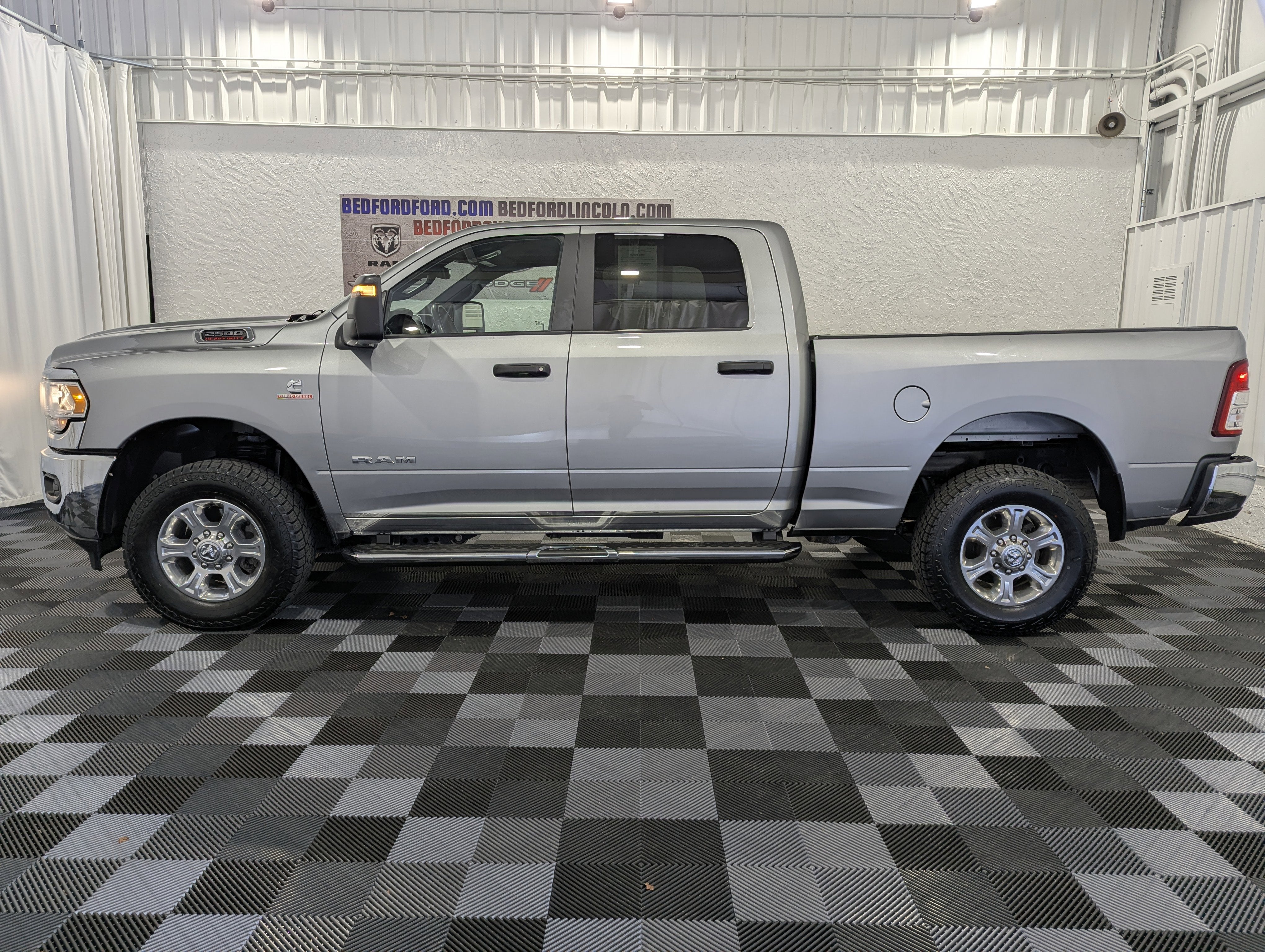 2024 RAM 2500 Big Horn Crew Cab 4x4 6'4' Box