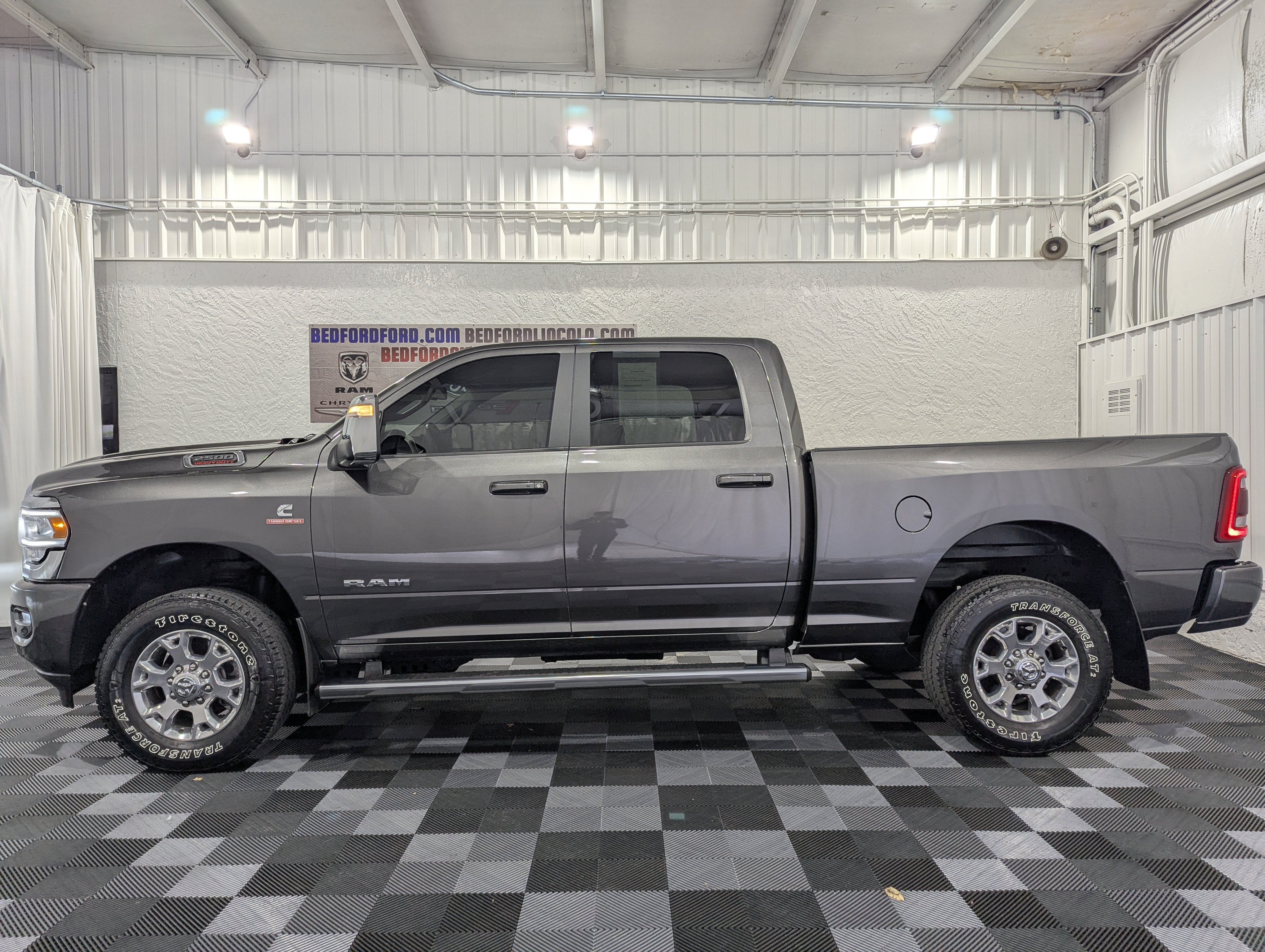 2024 RAM 2500 Laramie Crew Cab 4x4 6'4' Box