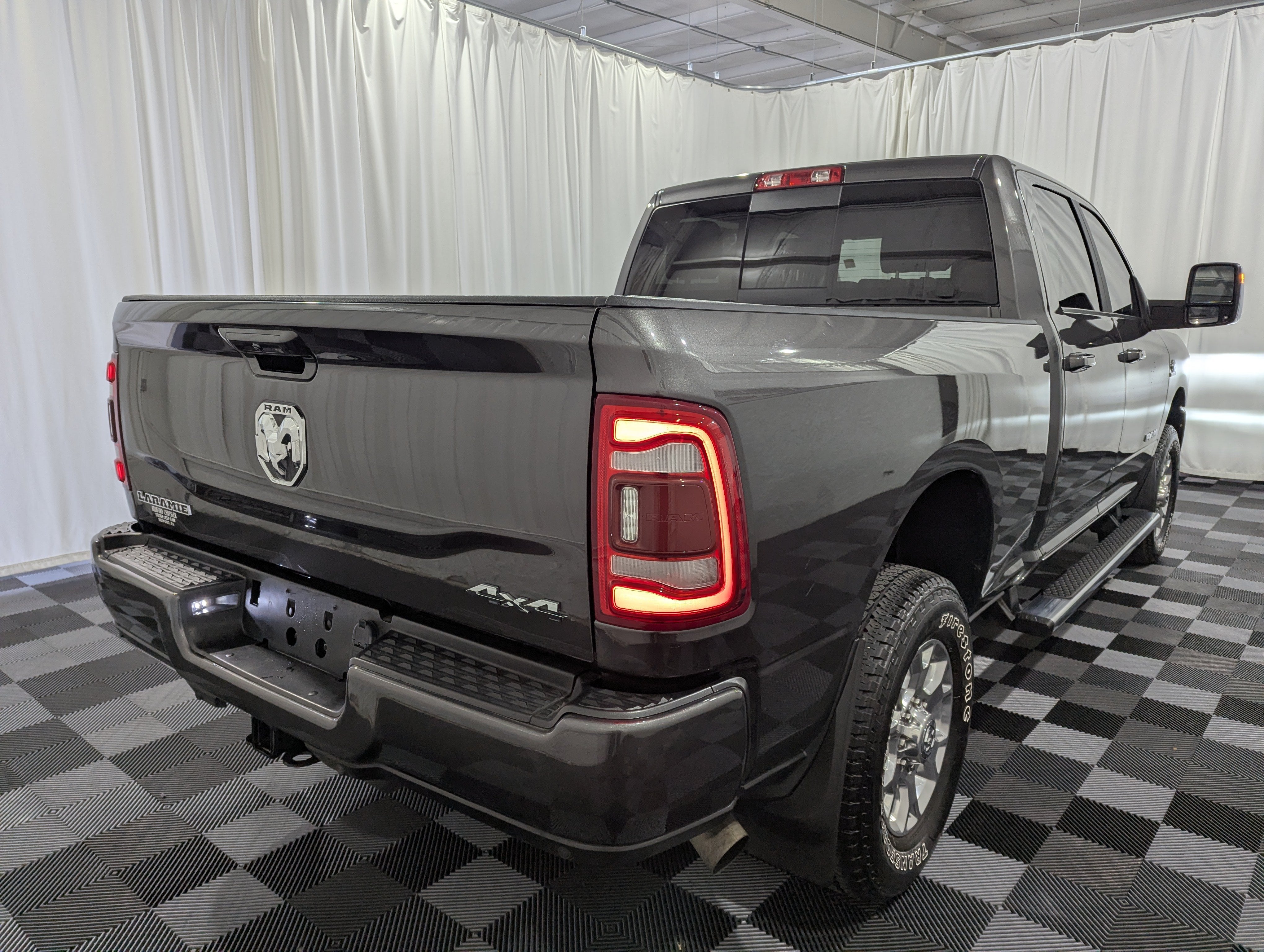 2024 RAM 2500 Laramie Crew Cab 4x4 6'4' Box