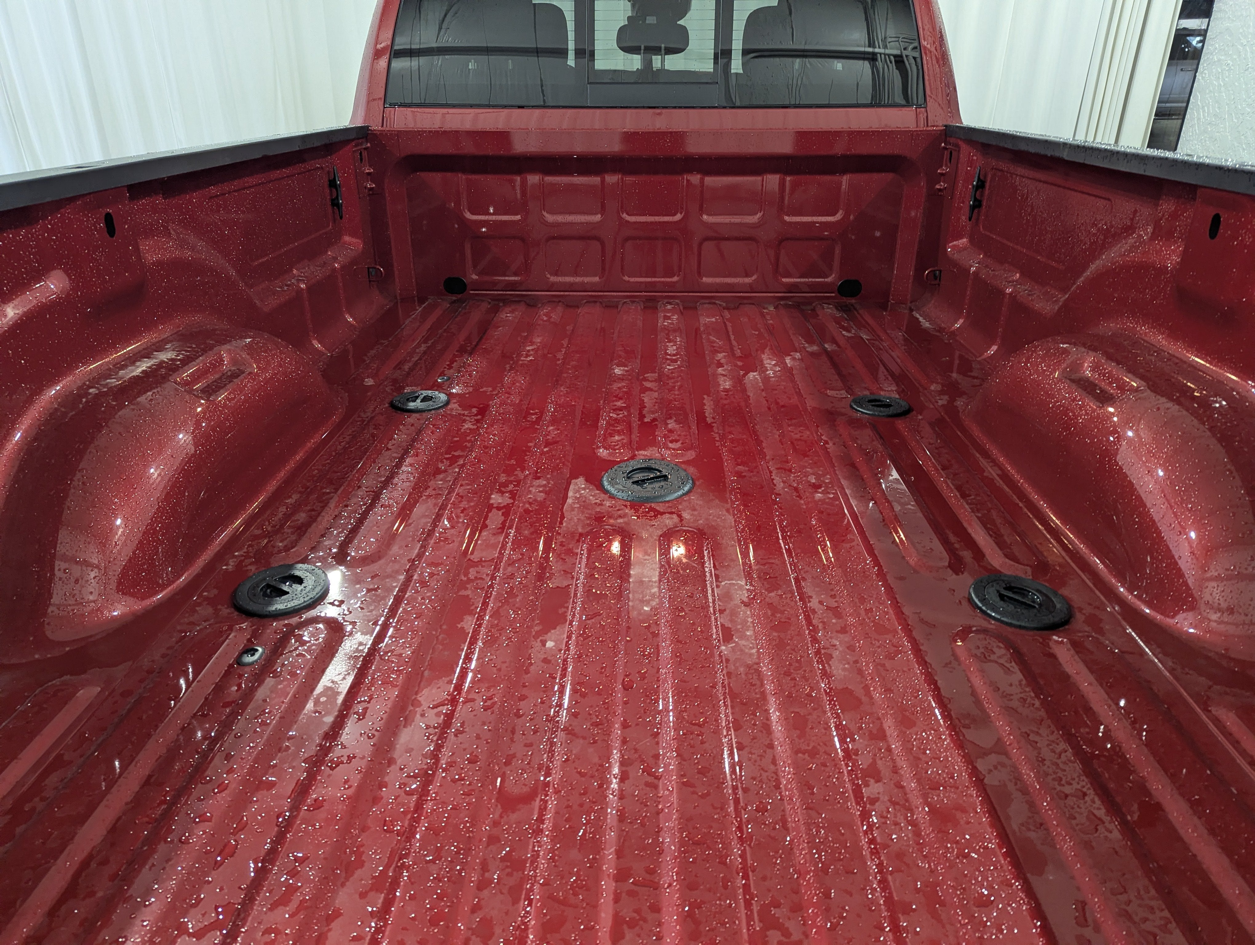 2027 RAM 2500 RAM 2500 BLACK EXPRESS CREW CAB 4X4 8' BOX