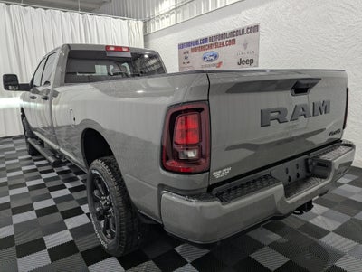 2027 RAM 2500 RAM 2500 BLACK EXPRESS CREW CAB 4X4 8' BOX