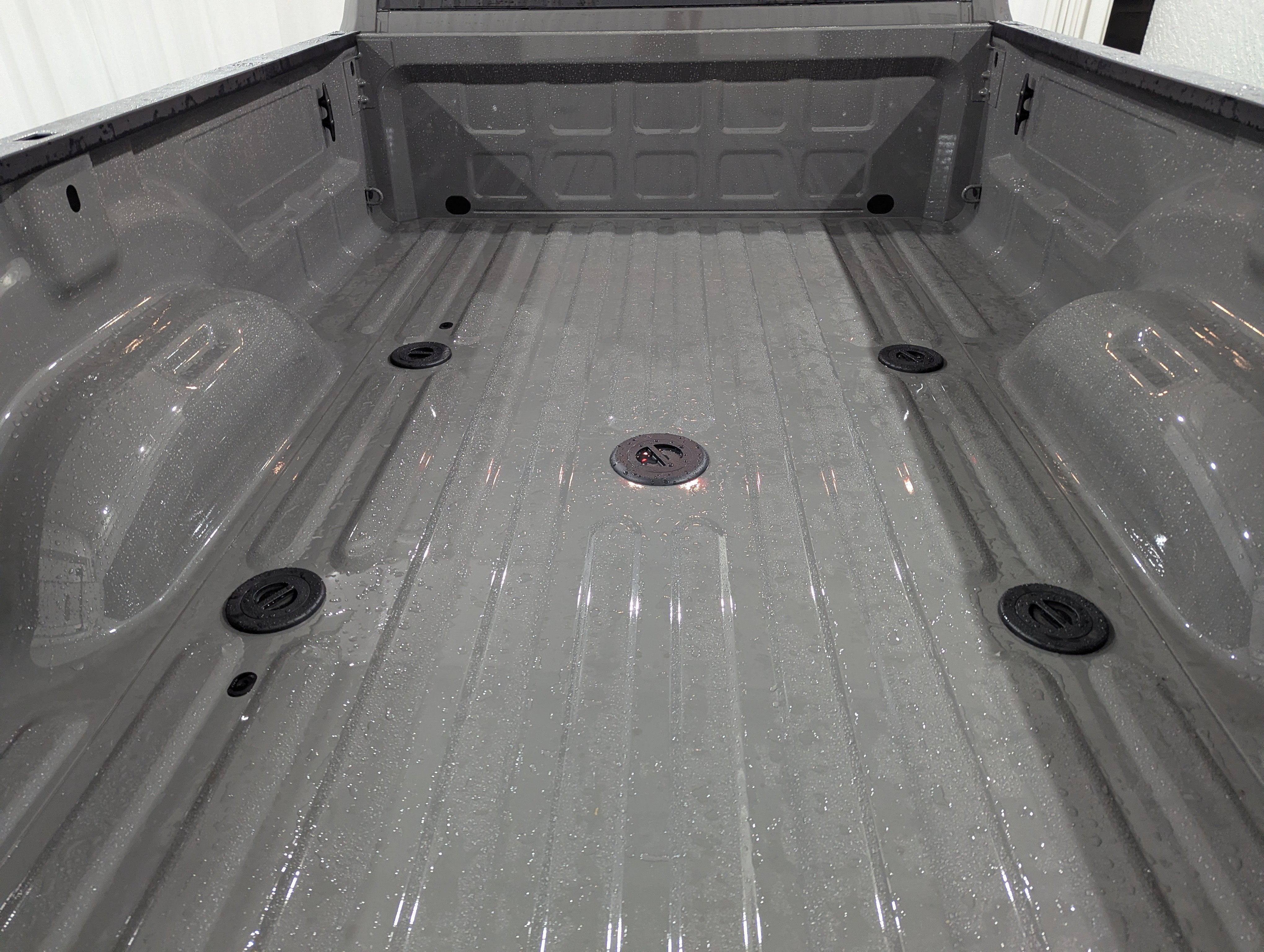 2027 RAM 2500 RAM 2500 BLACK EXPRESS CREW CAB 4X4 8' BOX