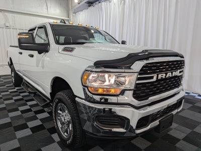 2024 RAM 2500 Tradesman Crew Cab 4x4 8' Box
