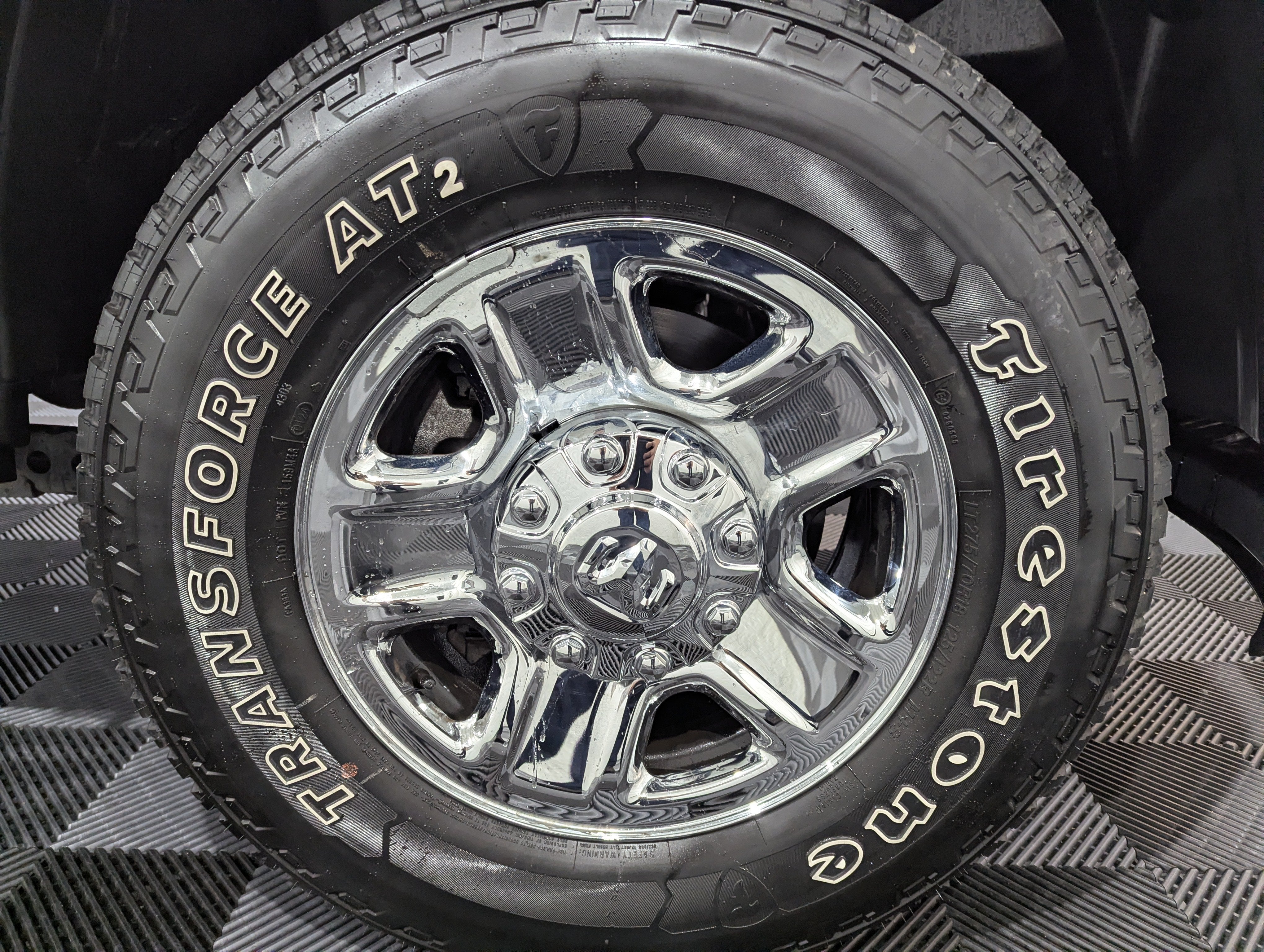 2024 RAM 2500 Tradesman Crew Cab 4x4 8' Box