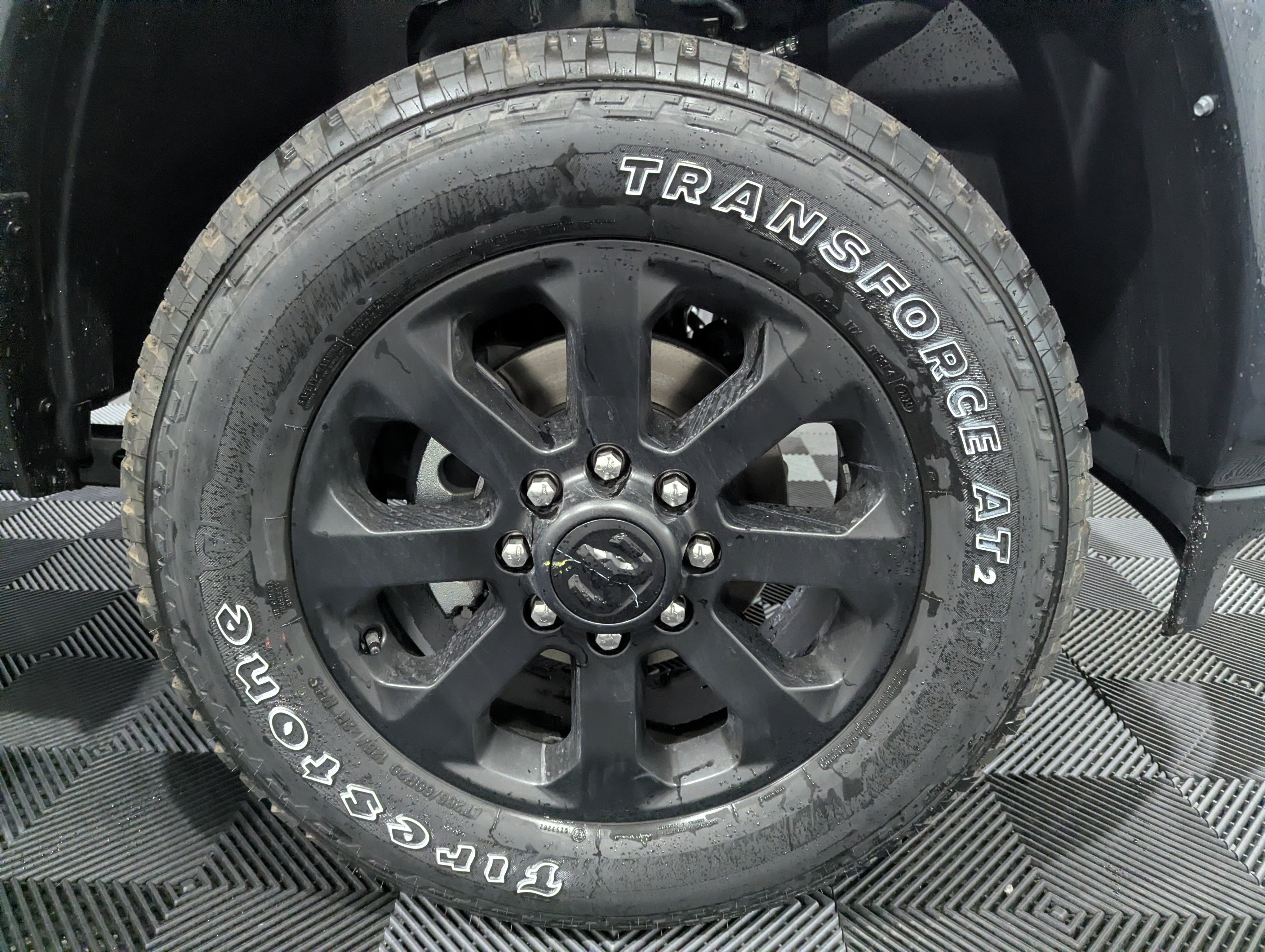 2027 RAM 2500 RAM 2500 BLACK EXPRESS CREW CAB 4X4 8' BOX