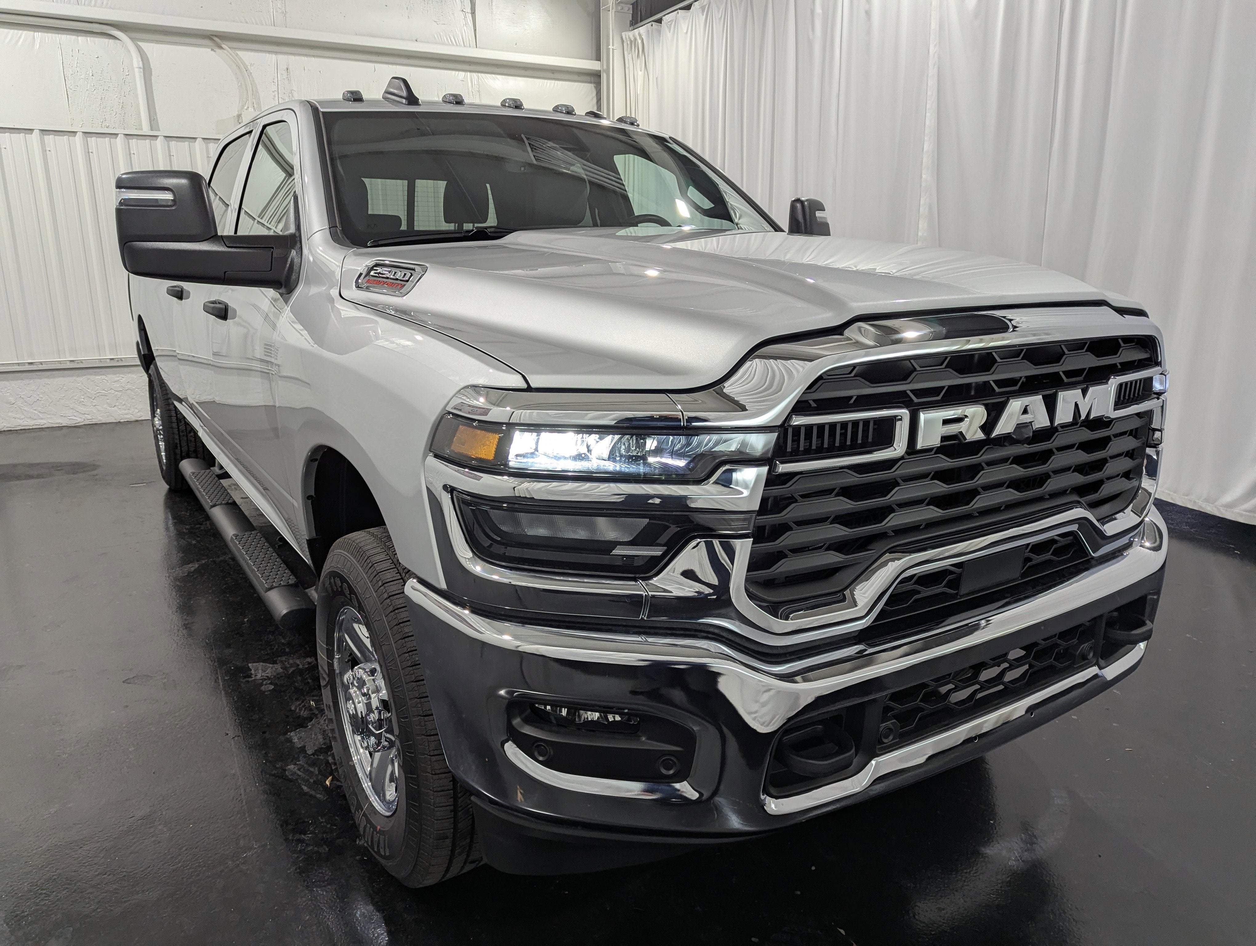 2026 RAM Ram 2500 RAM 2500 TRADESMAN CREW CAB 4X4 8' BOX