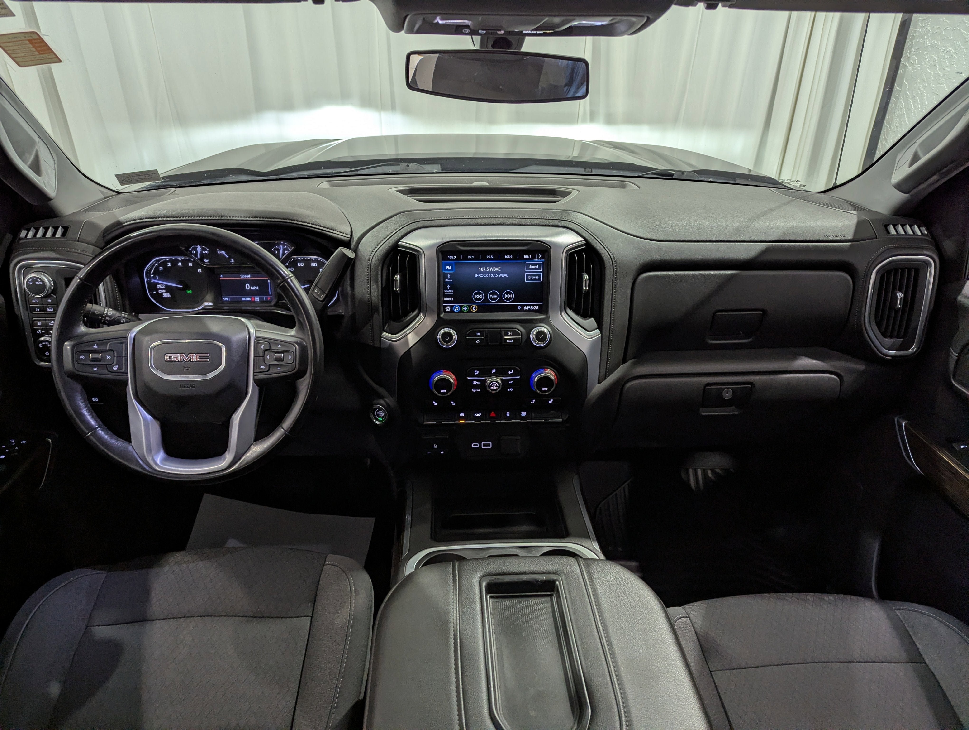 2020 GMC Sierra 1500 4WD Crew Cab Short Box Elevation