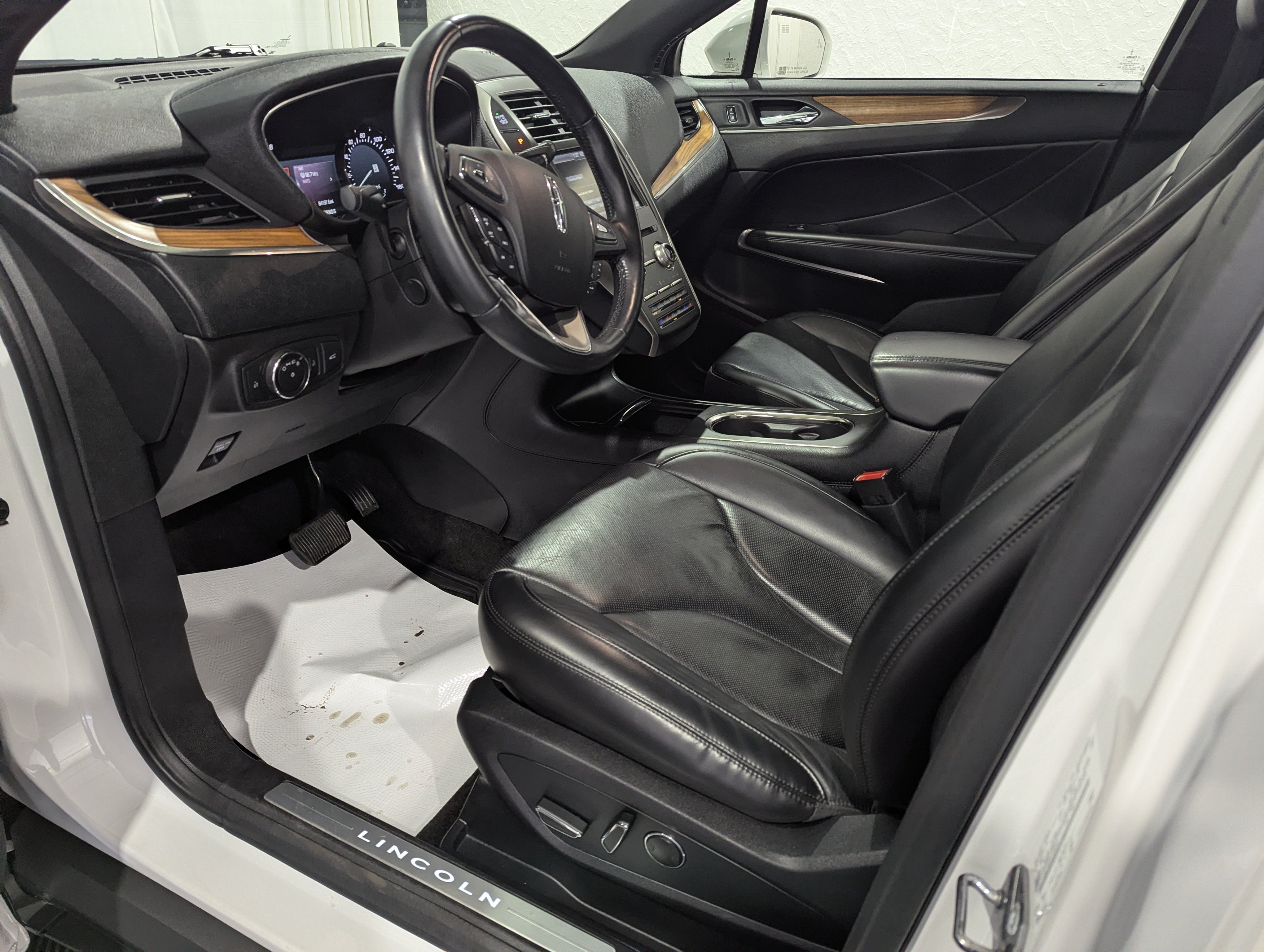 2015 Lincoln MKC AWD 4dr