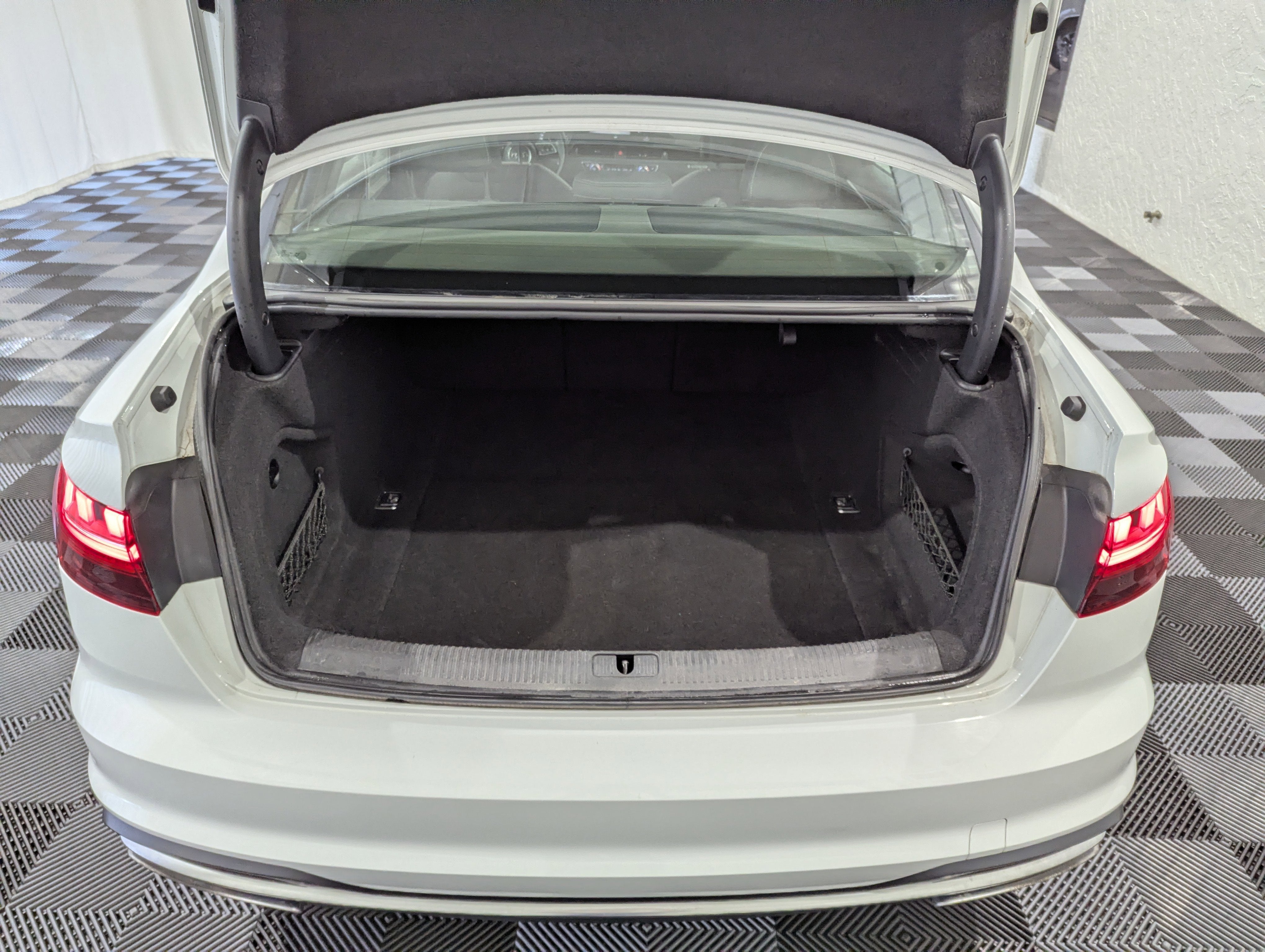 2020 Audi A4 Premium 45 TFSI quattro S tronic