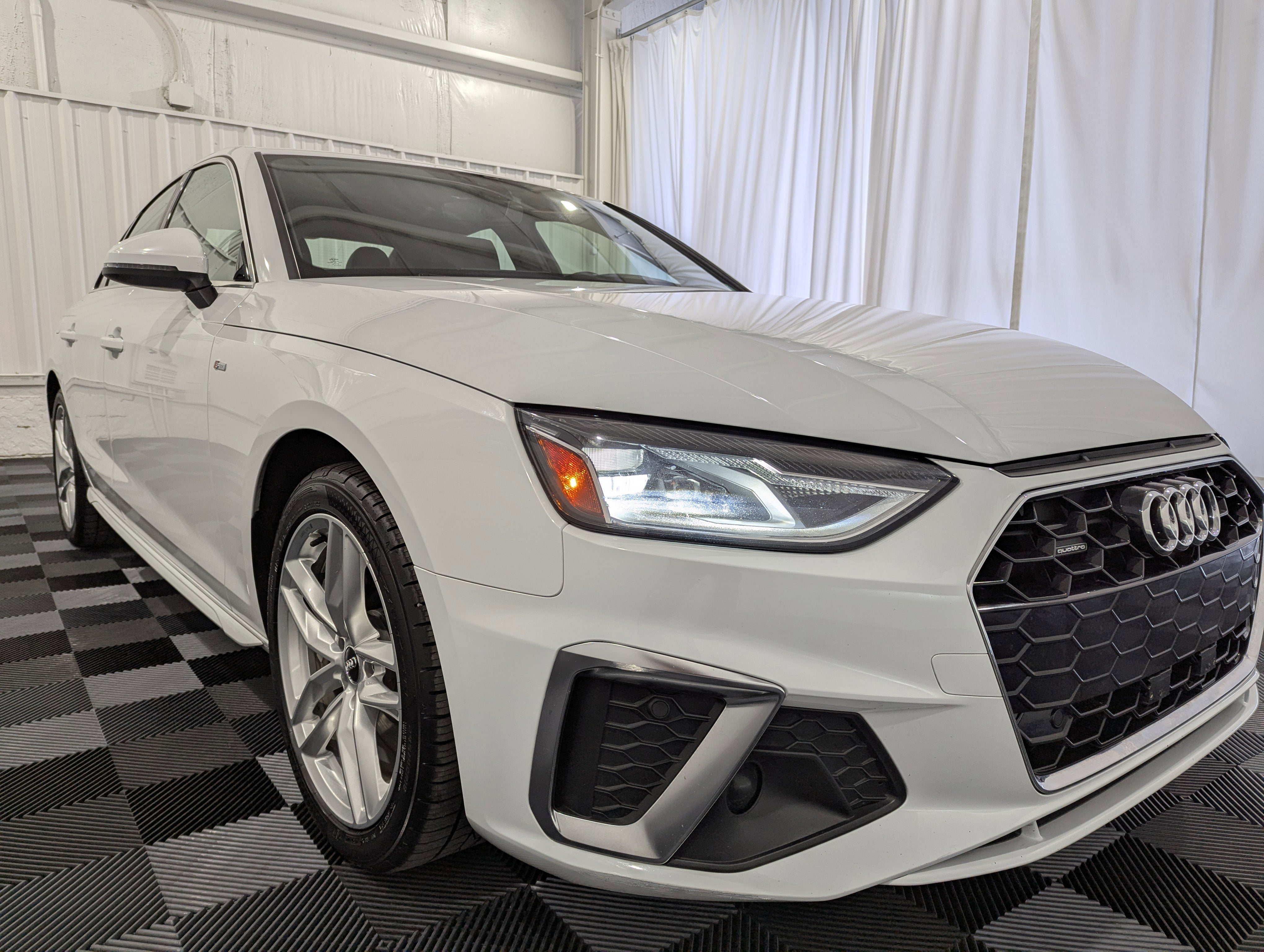 2020 Audi A4 Premium 45 TFSI quattro S tronic