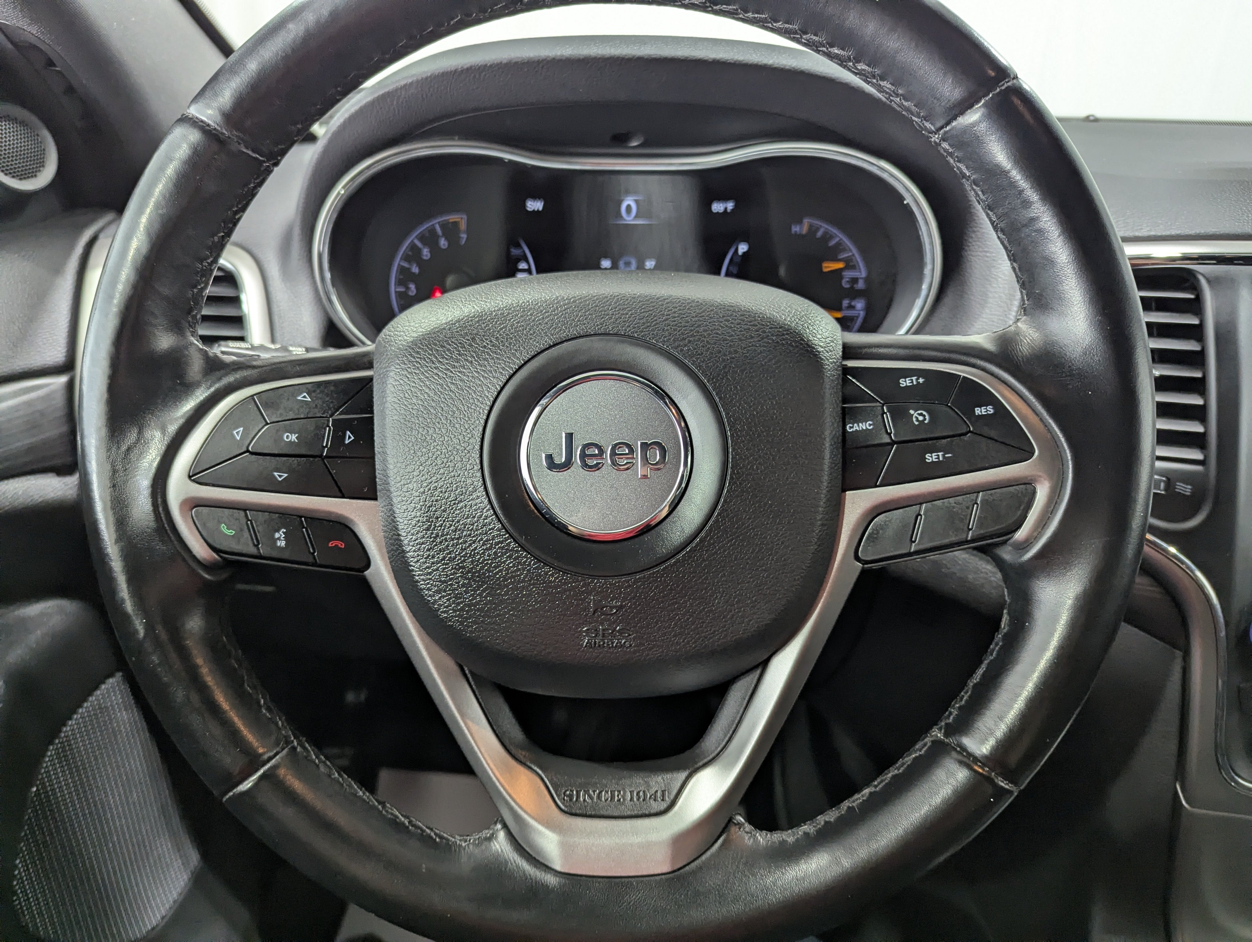 2021 Jeep Grand Cherokee Laredo E 4x4