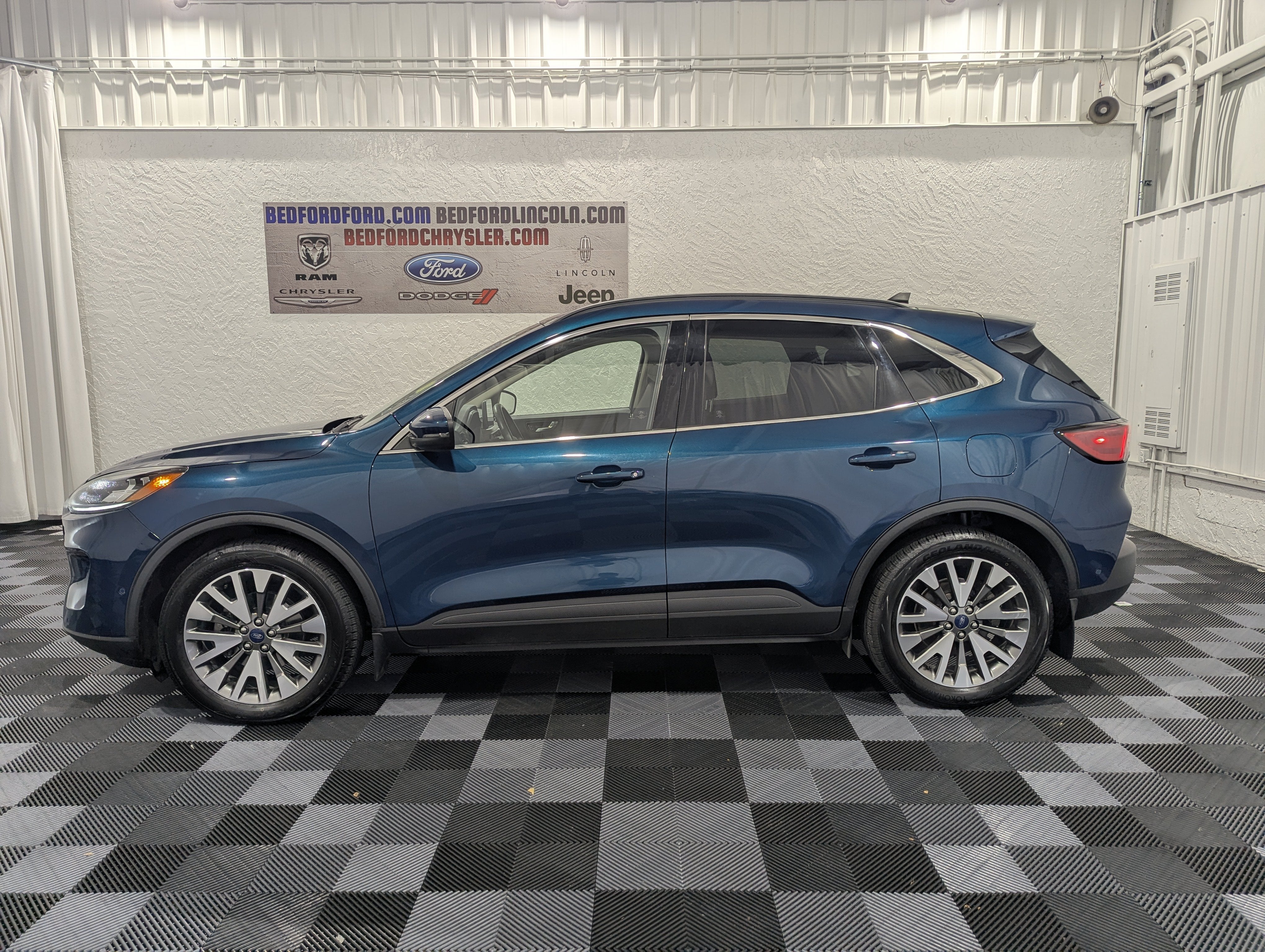 2020 Ford Escape Titanium AWD