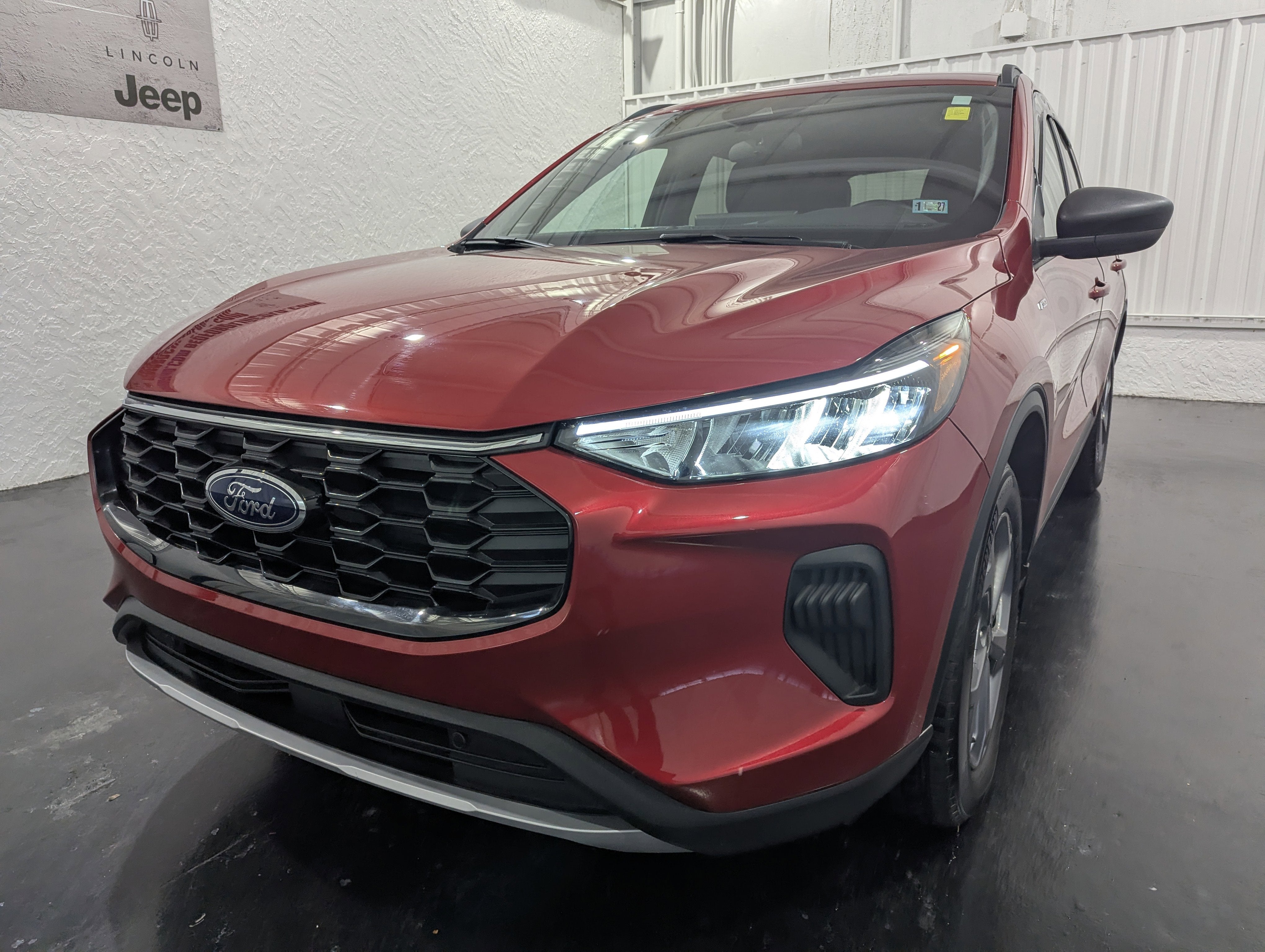 2025 Ford Escape ST-Line AWD