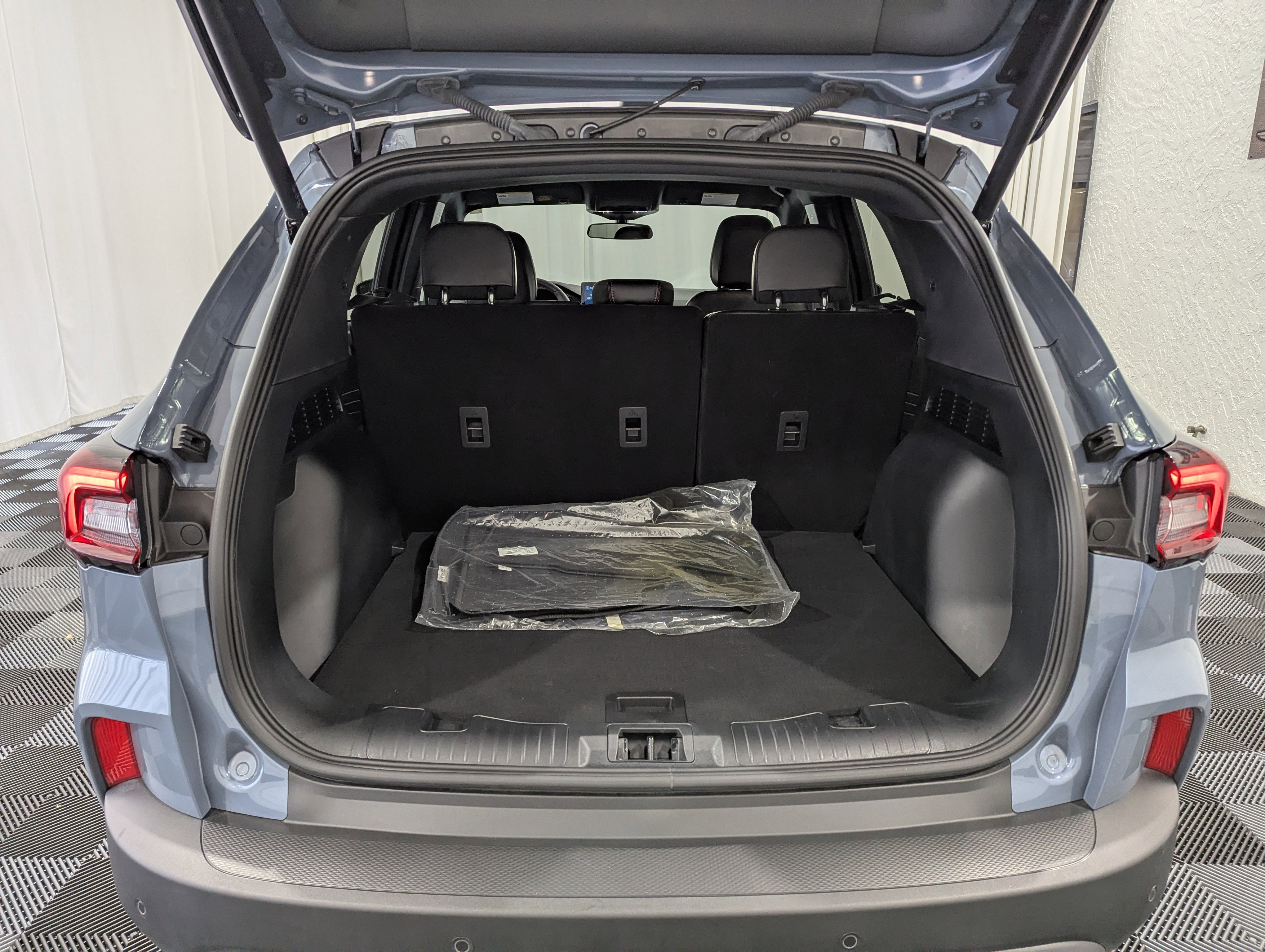 2025 Ford Escape ST-Line AWD