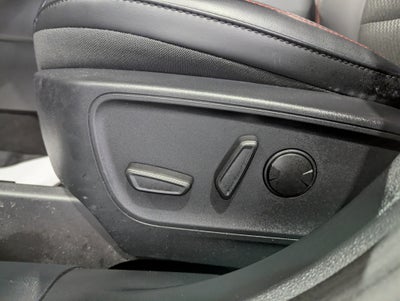 2025 Ford Escape ST-Line AWD